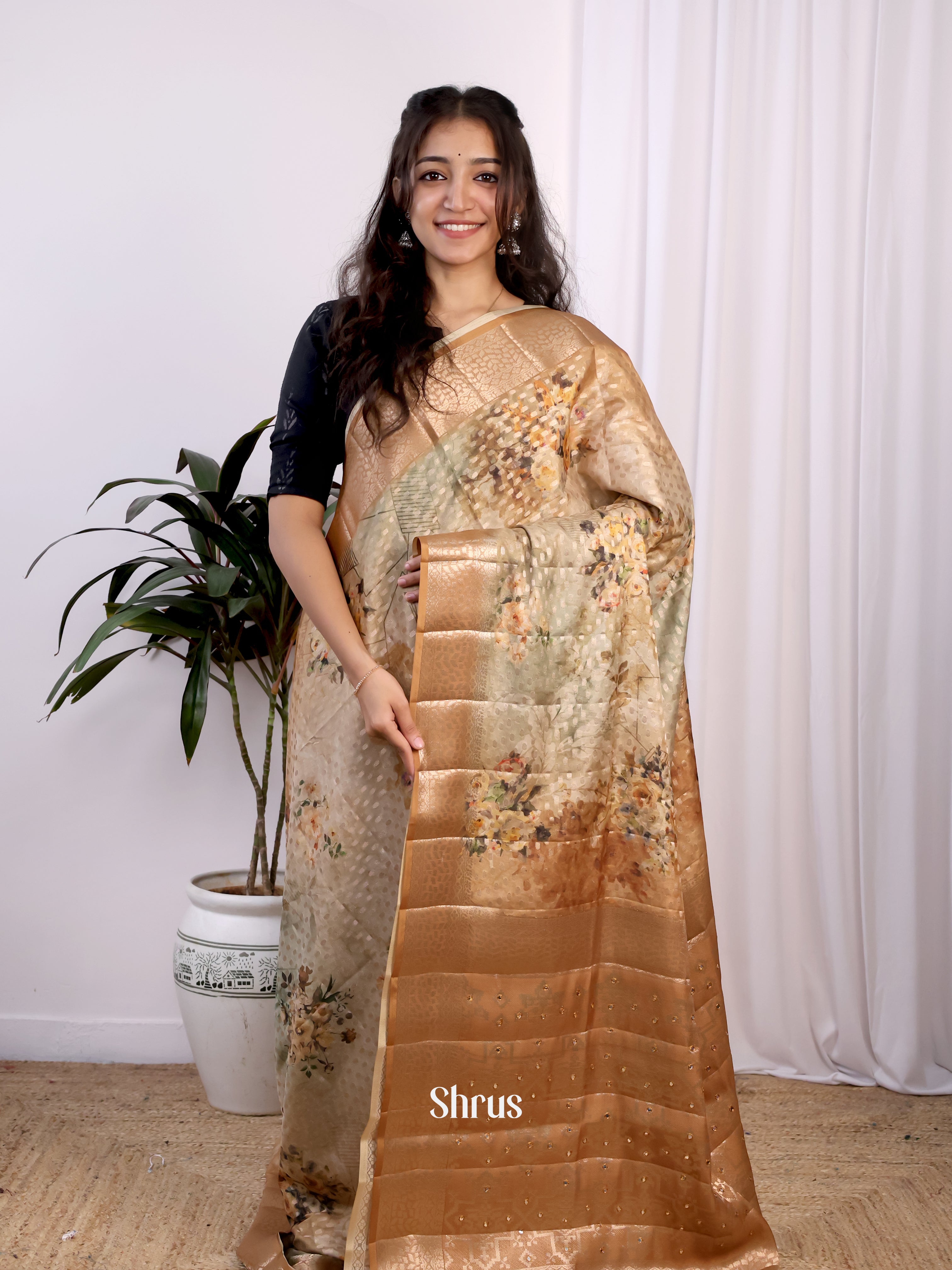 Lite Green & Green- Printed chanderi Saree - Shop on Shrus.com