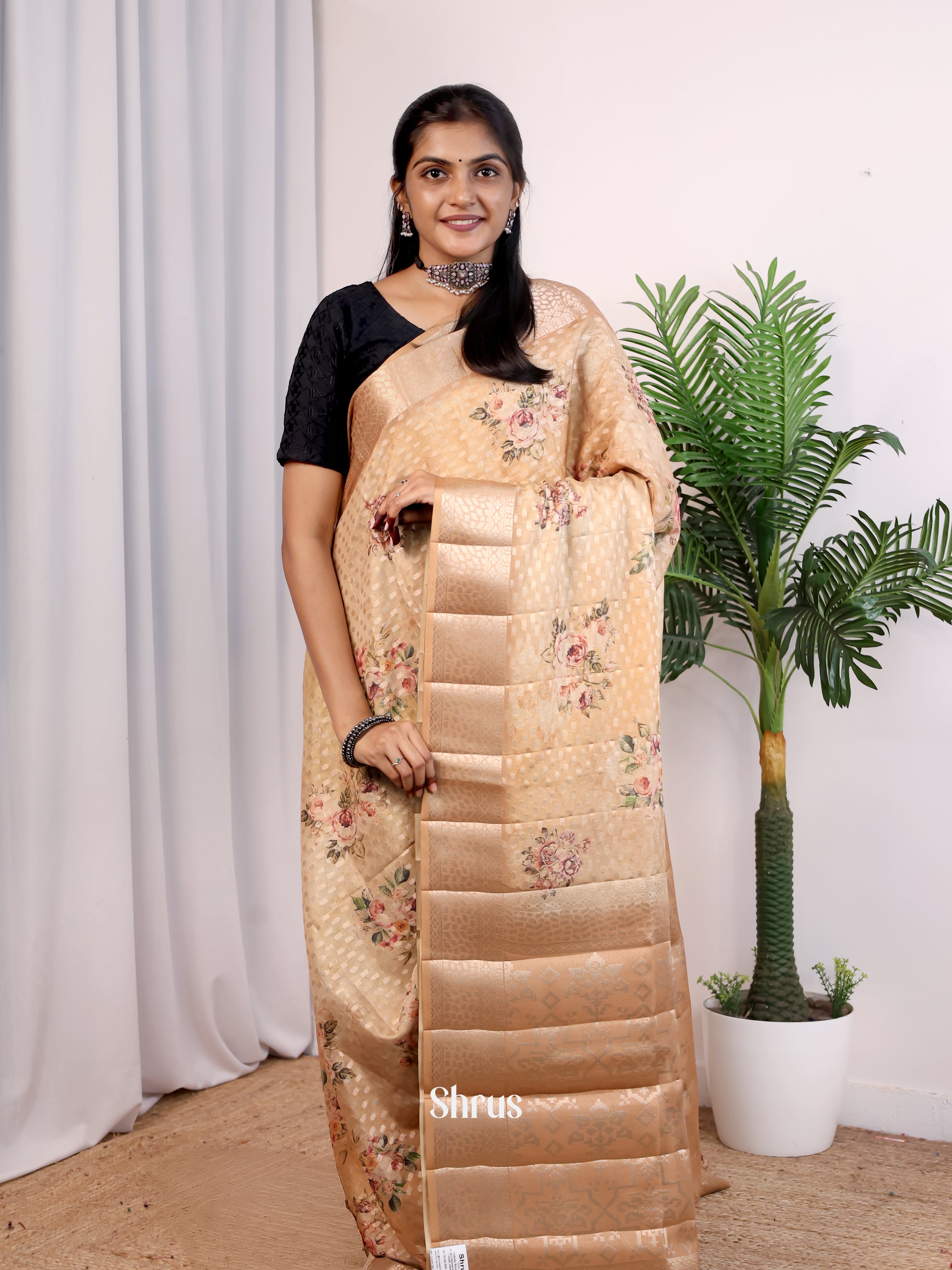 Lite Beige - Printed chanderi Saree