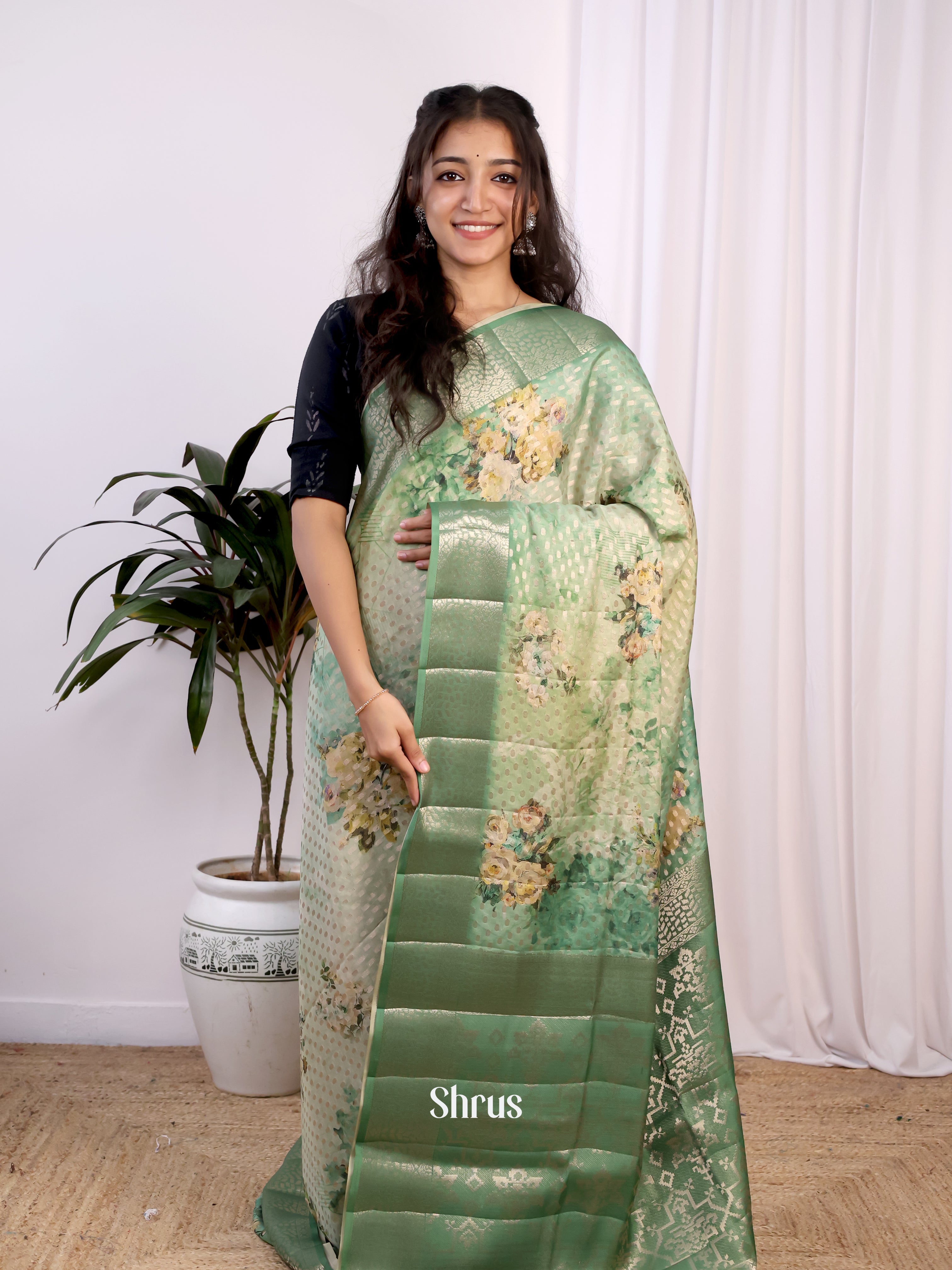 Lite Green & Green - Printed chanderi Saree