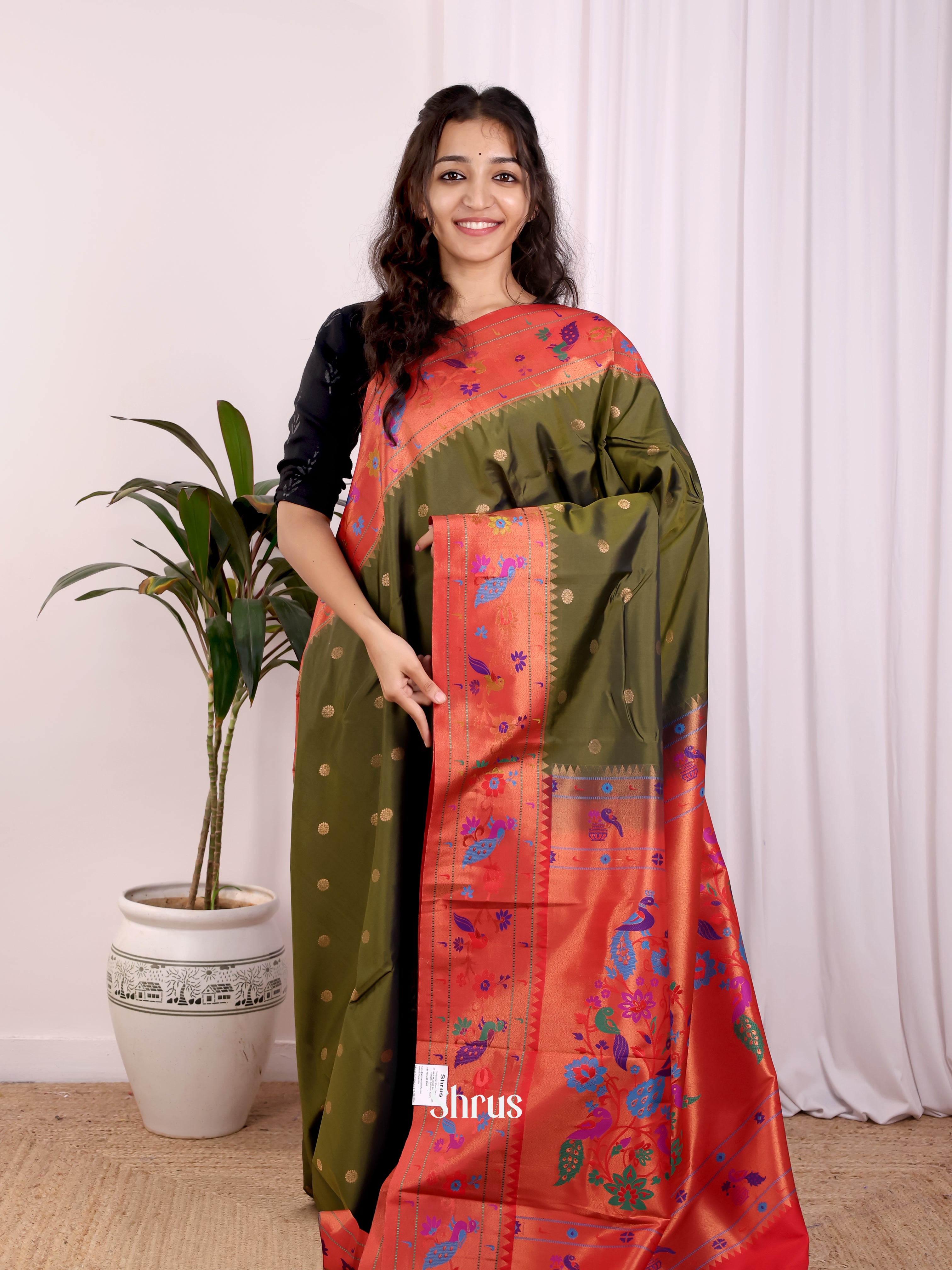 Mehandi Green & Red - Gadwal halfpure Saree