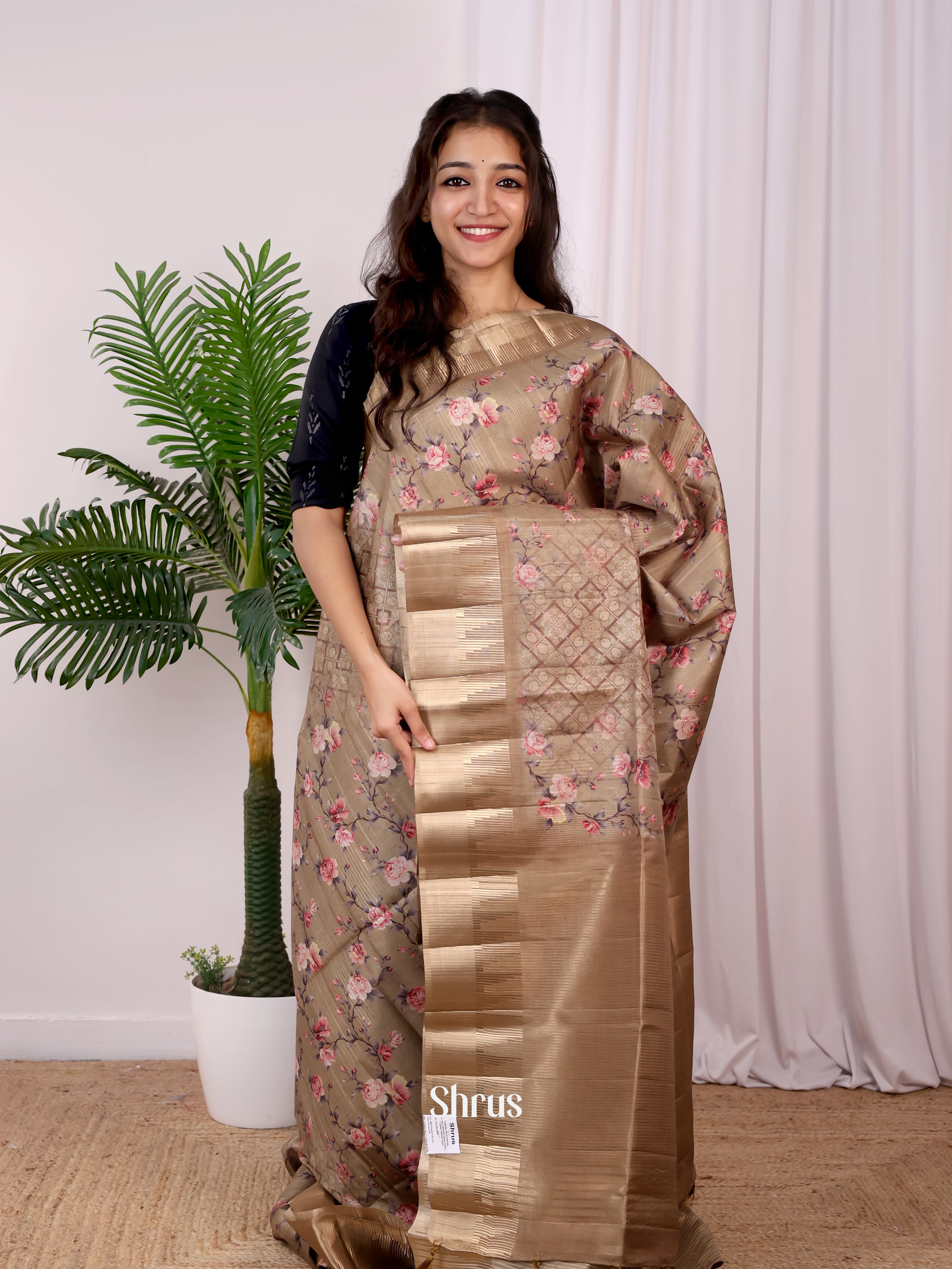 Dull Brown- Semi Tussar Saree