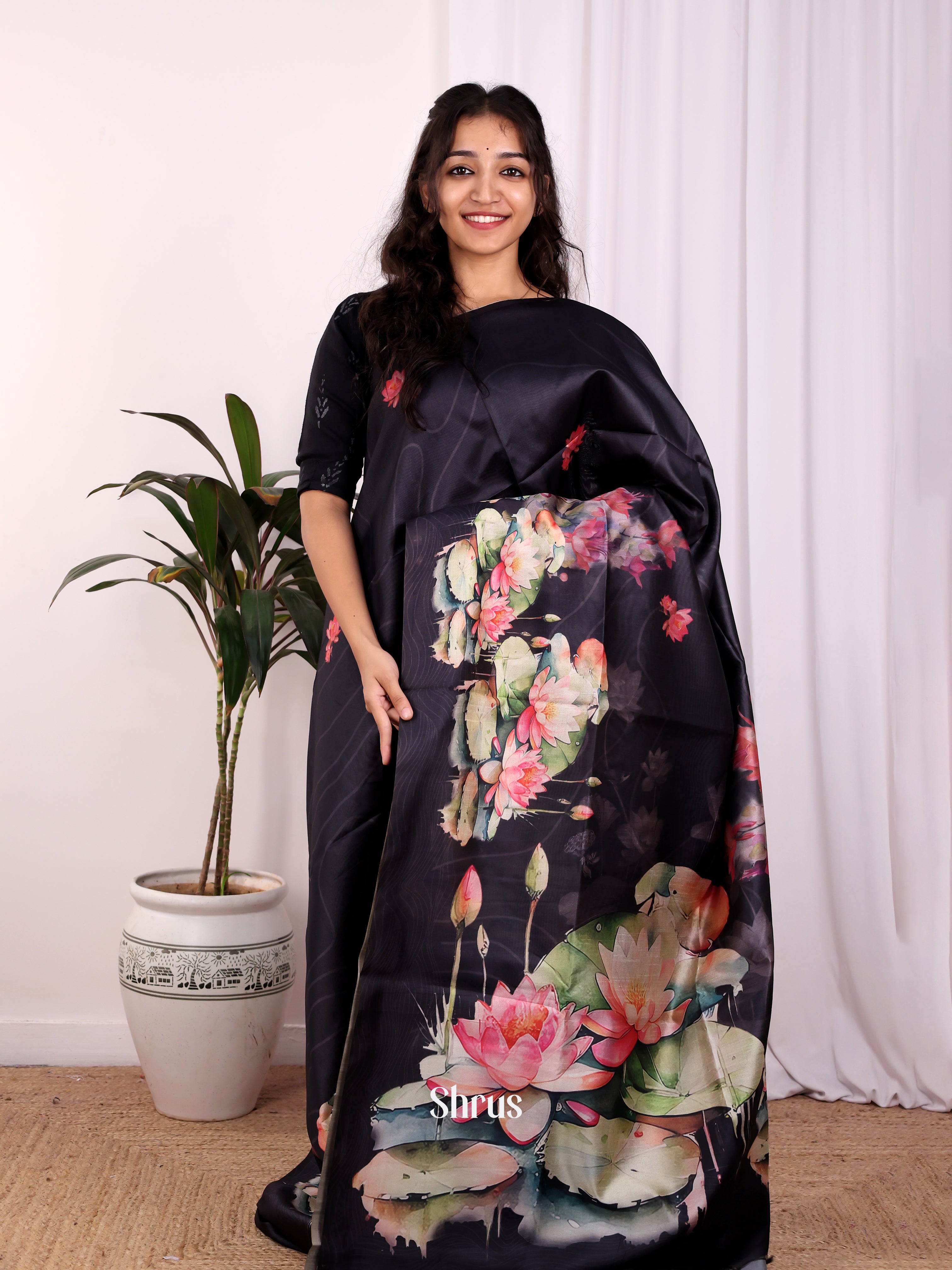 Black - Champa semitussar Saree