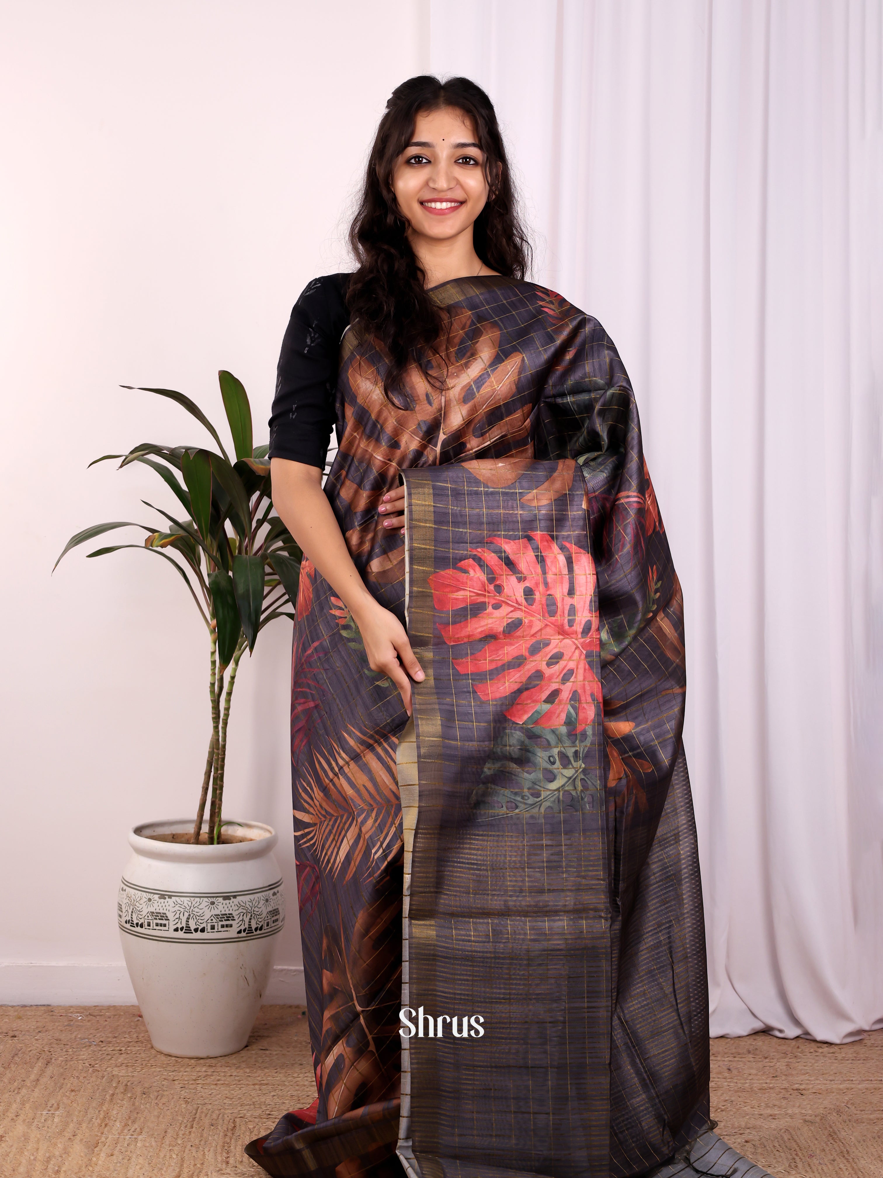 Black - Champa semitussar Saree