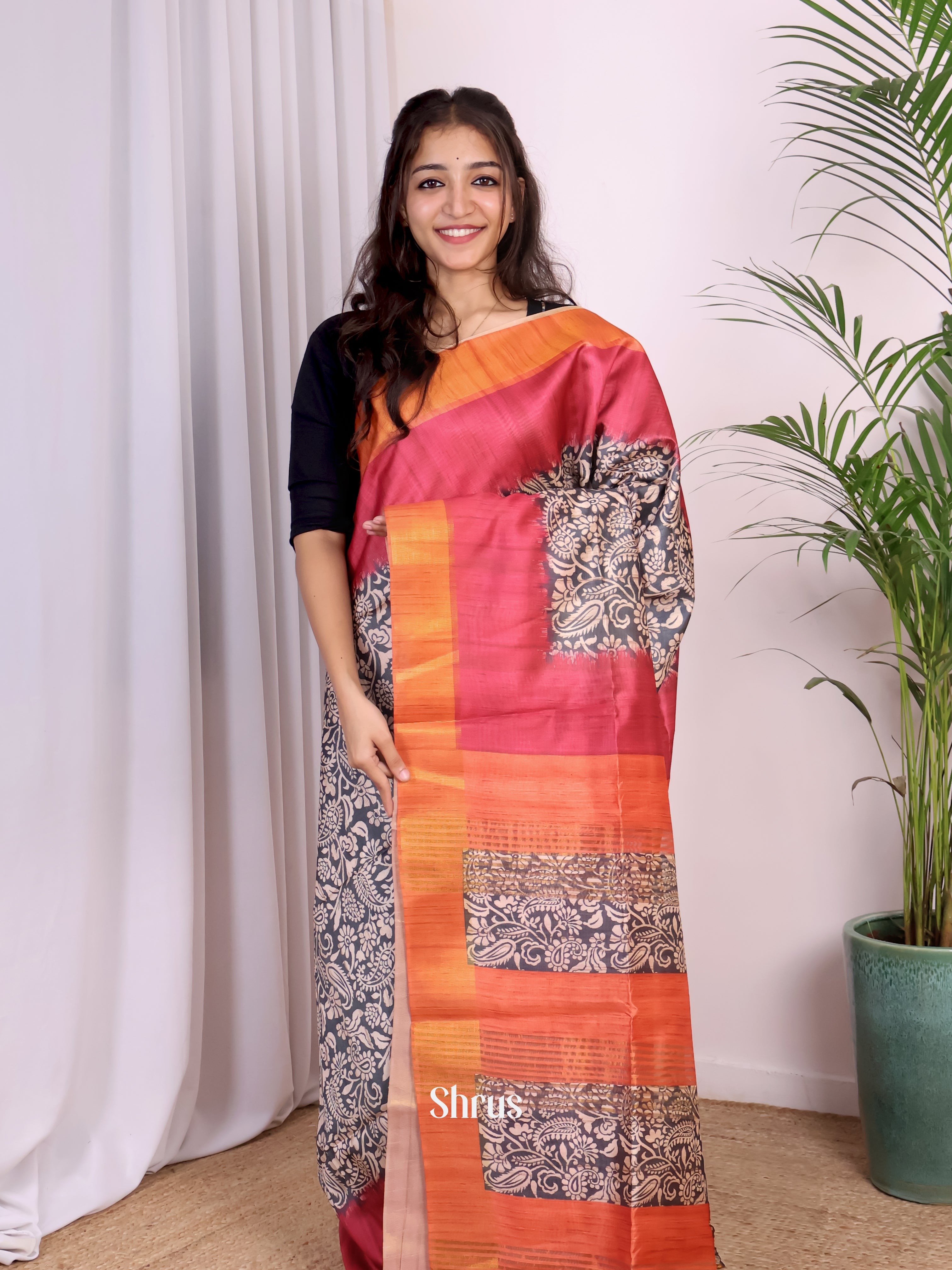 Black & Pink - Champa semitussar Saree