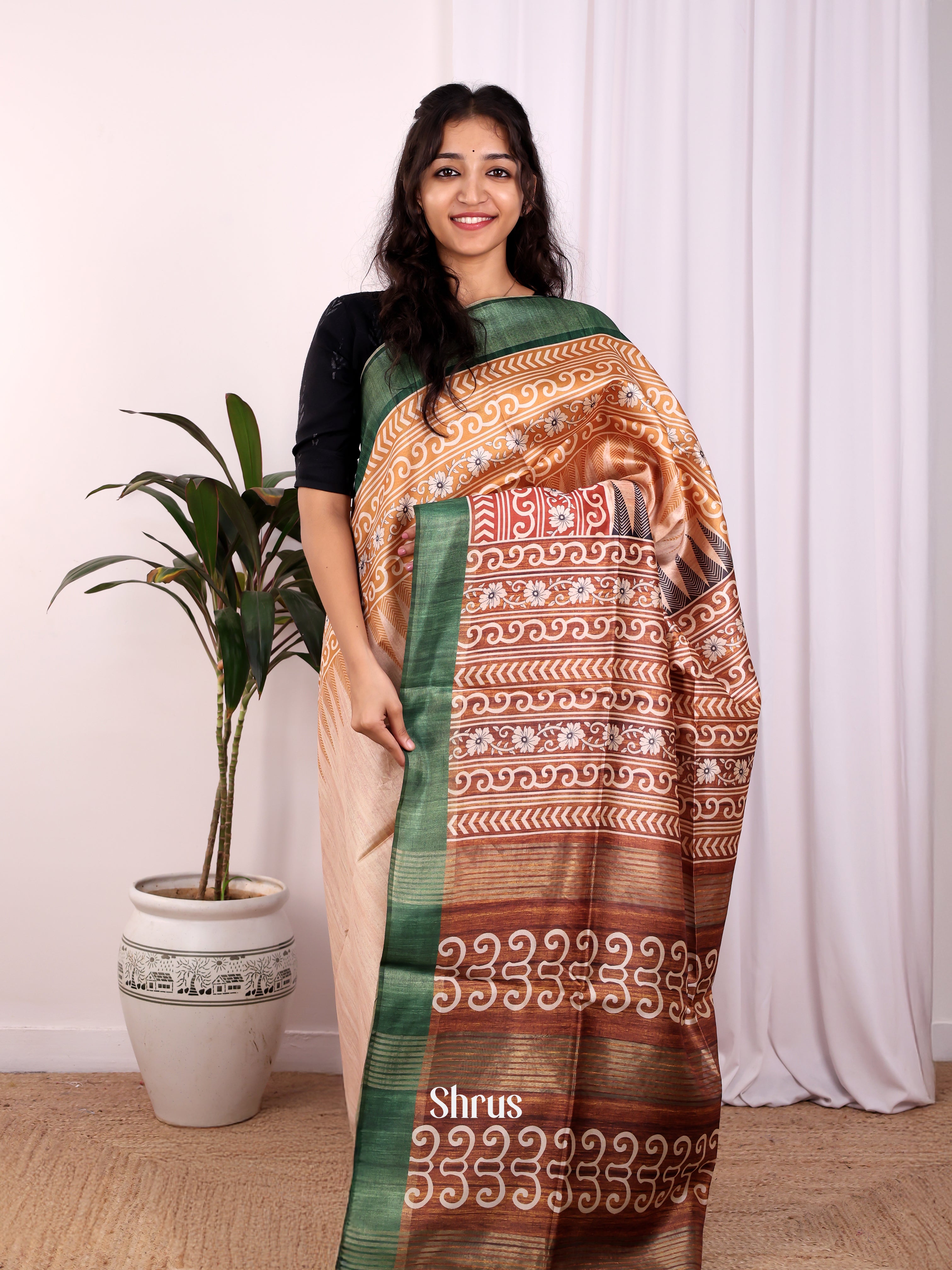 Beige & Green - Champa semitussar Saree