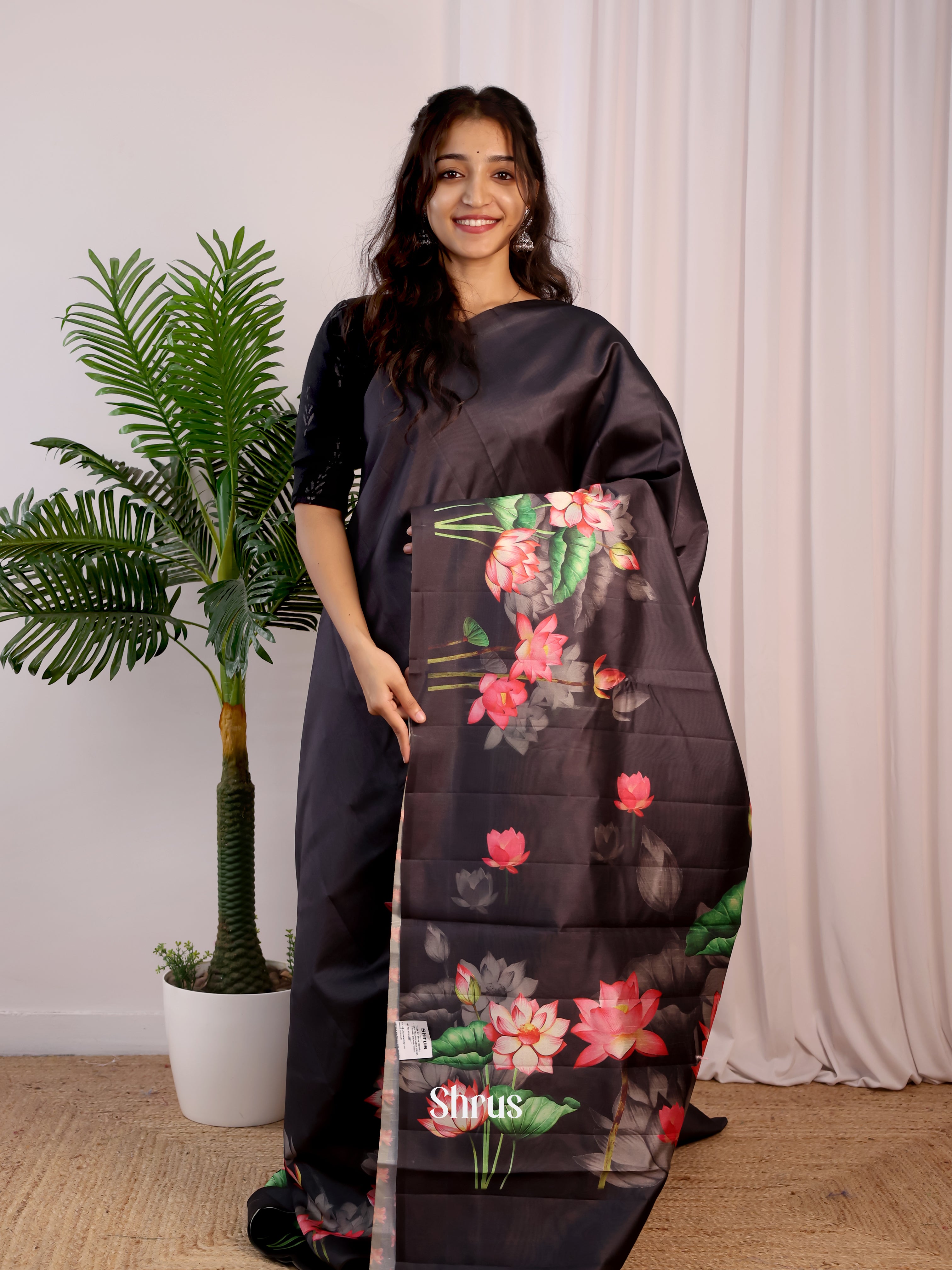 Black - Semi Tussar Saree