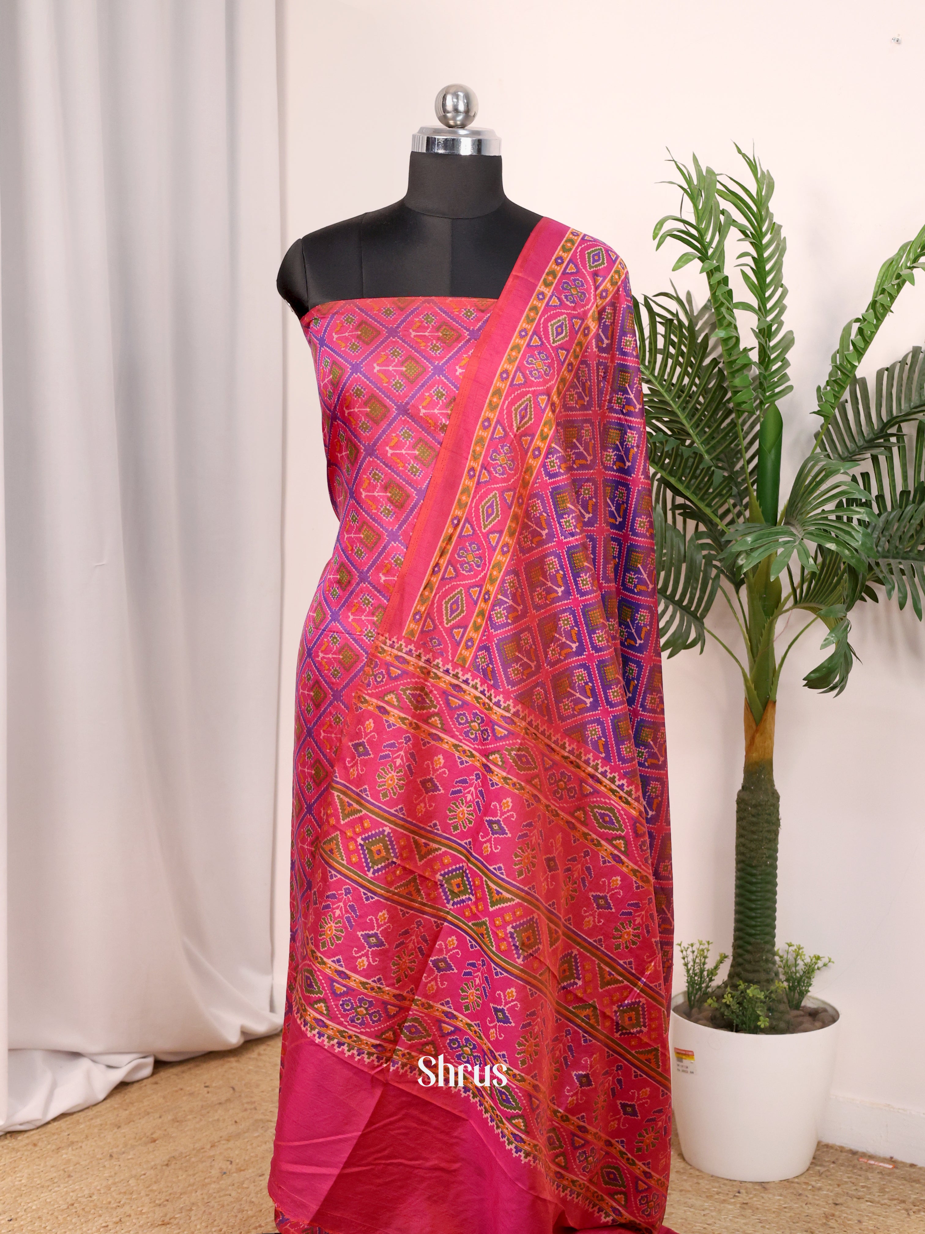 CJS29013 - semi patola salwar