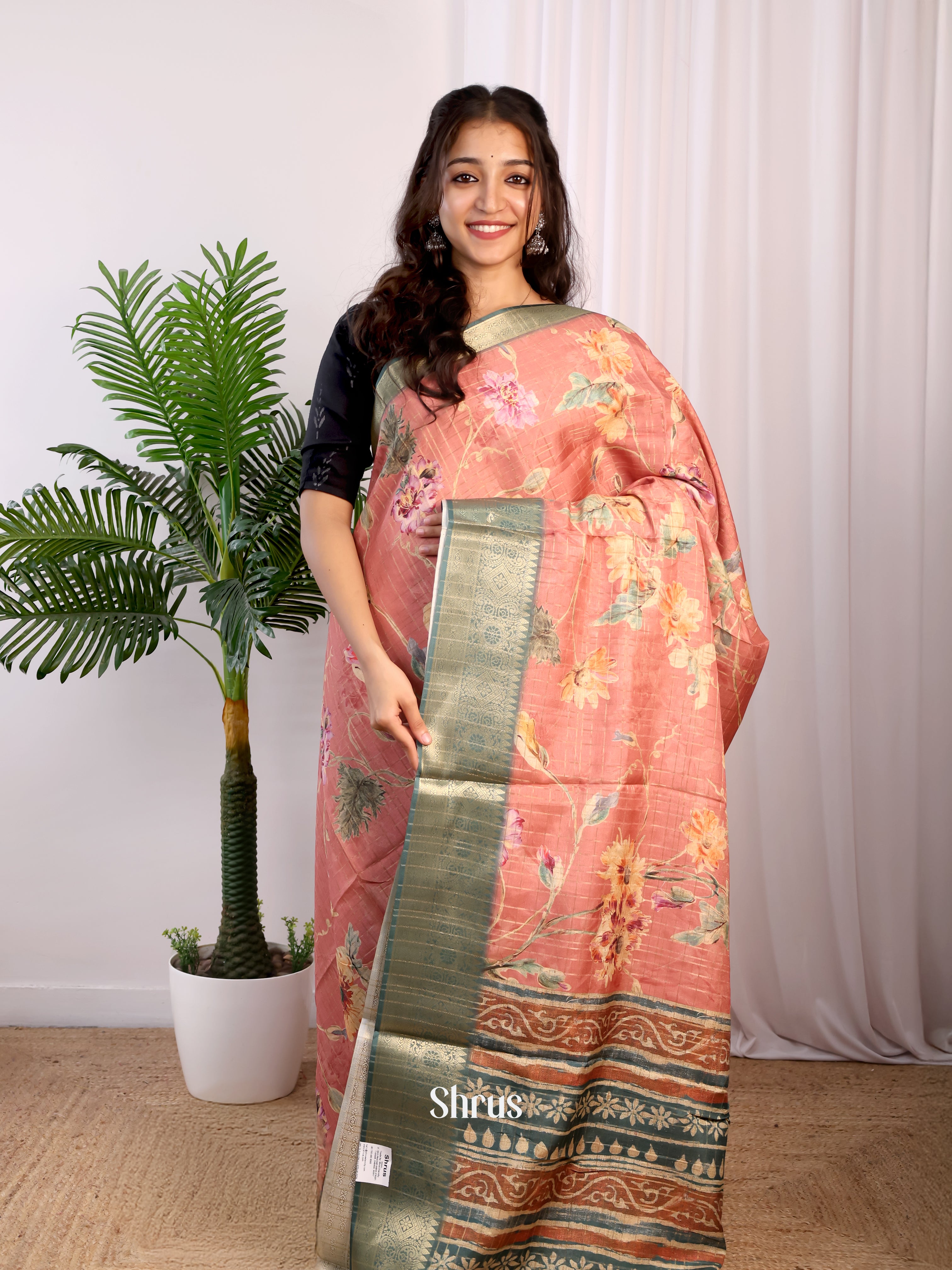 Peach & Green - Semi Dola silk Saree