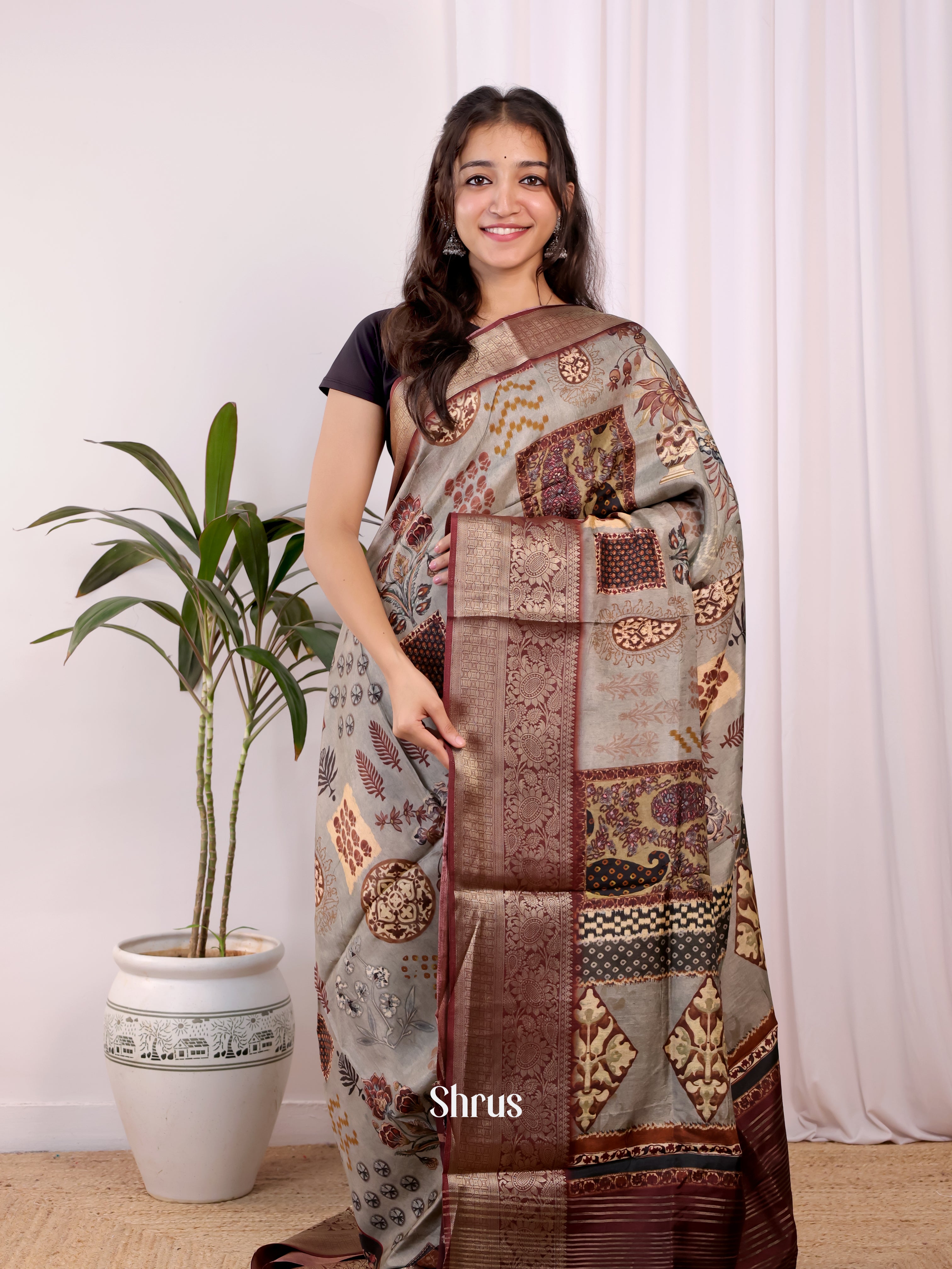 CJS30192 - Semi Dola silk Saree