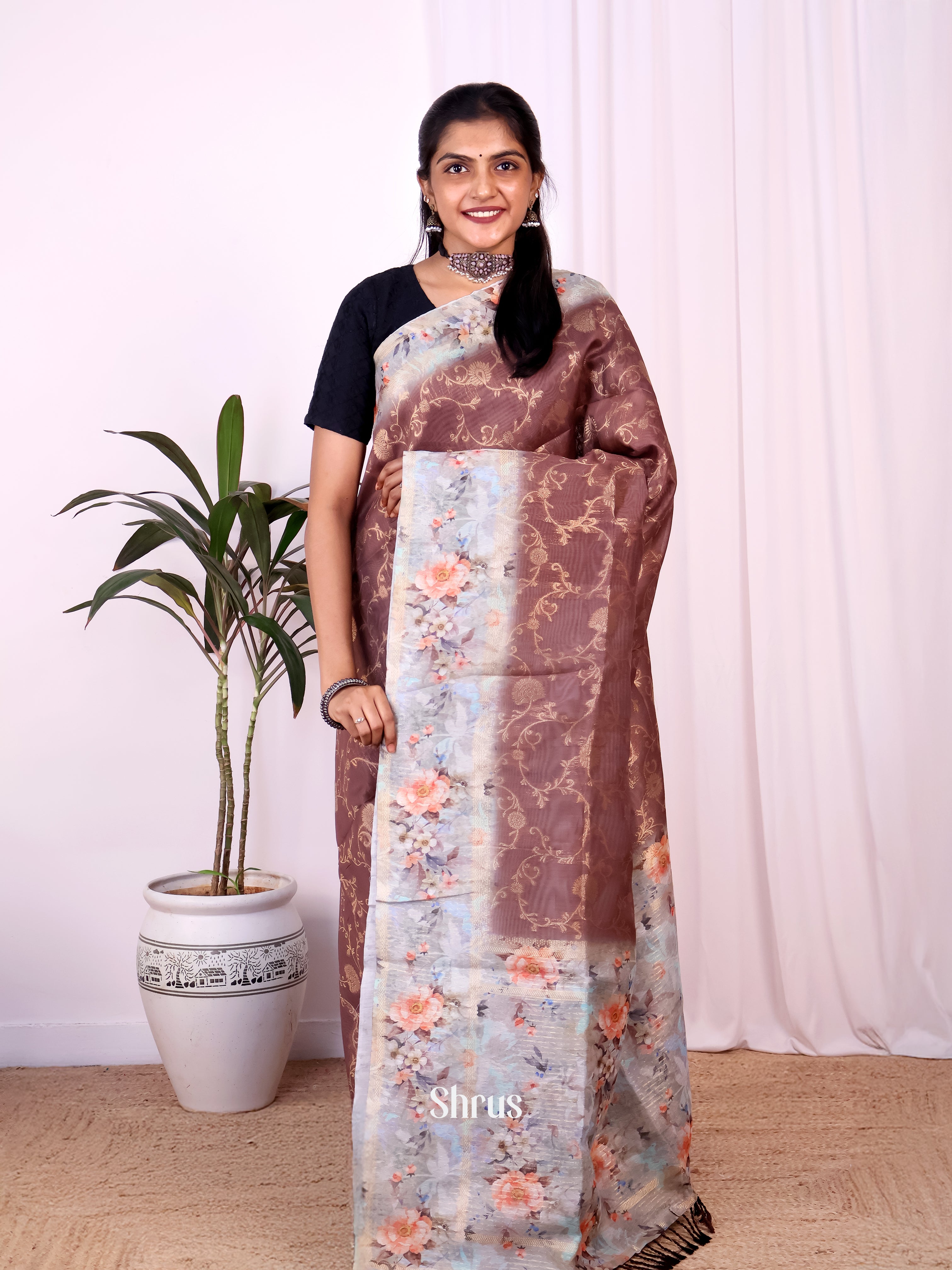 CJS30238 - Semi Jute Saree