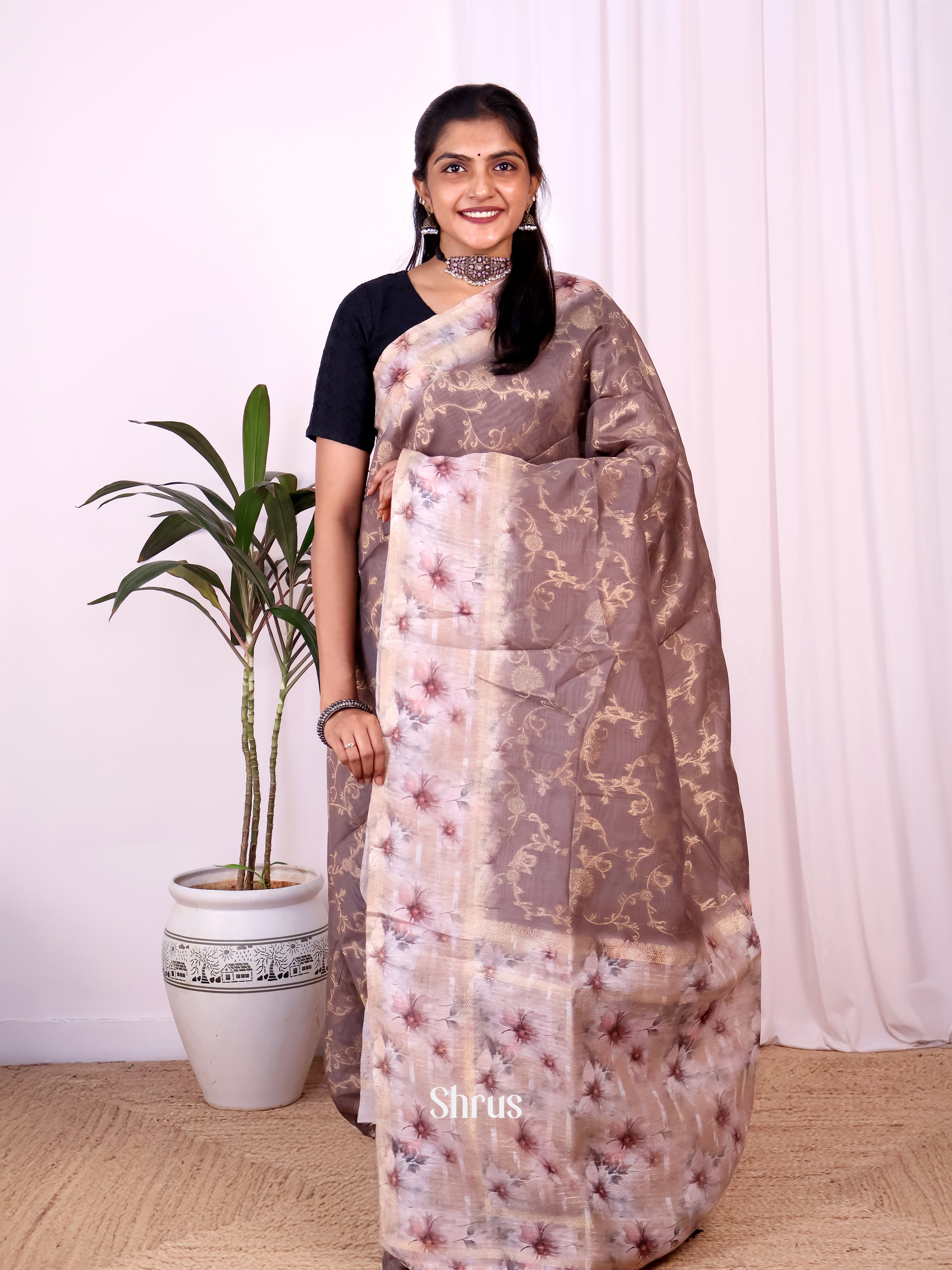 CJS30243 - Semi Jute Saree