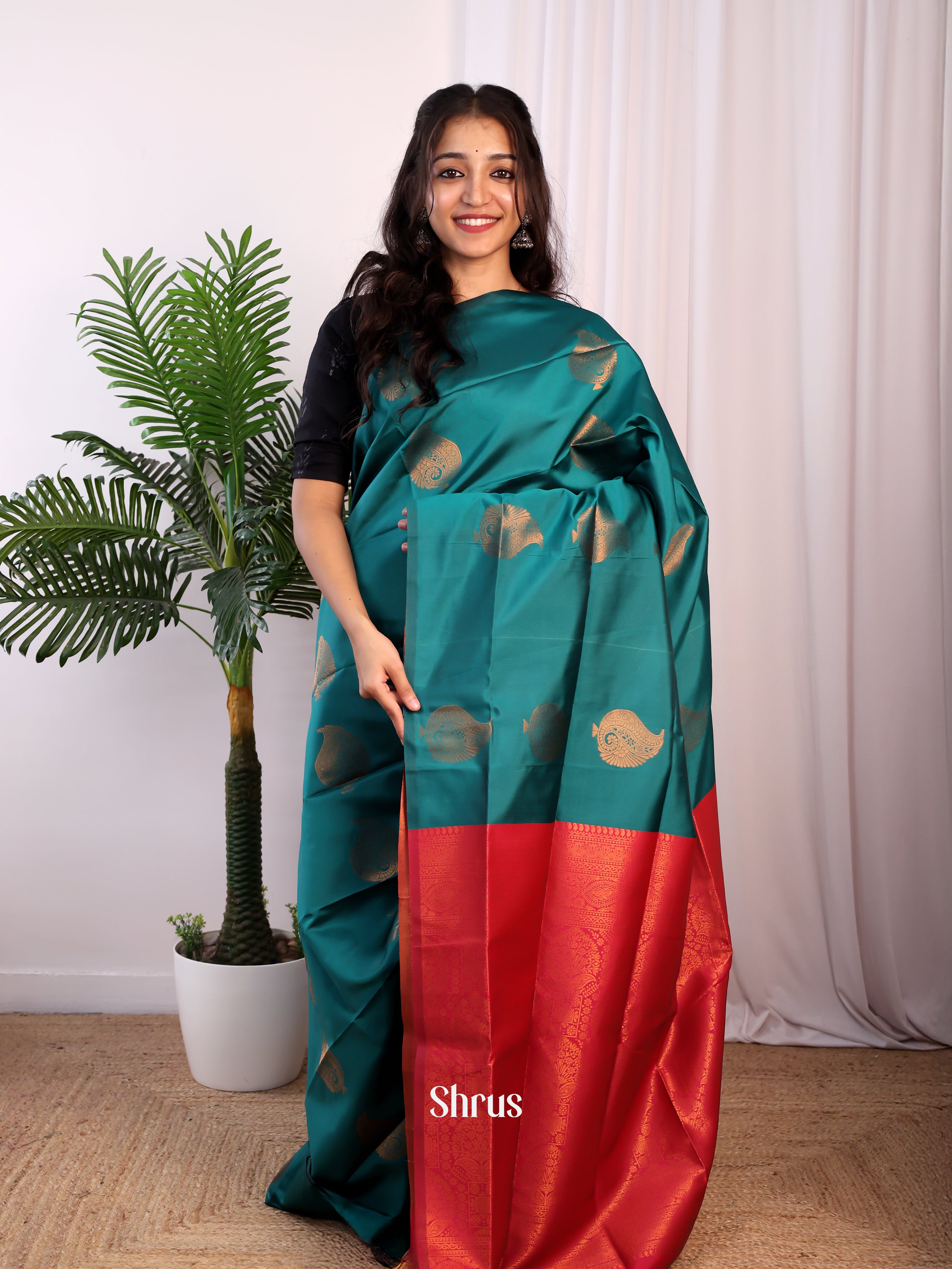 Green & Maroon - Semi Softsilk Saree