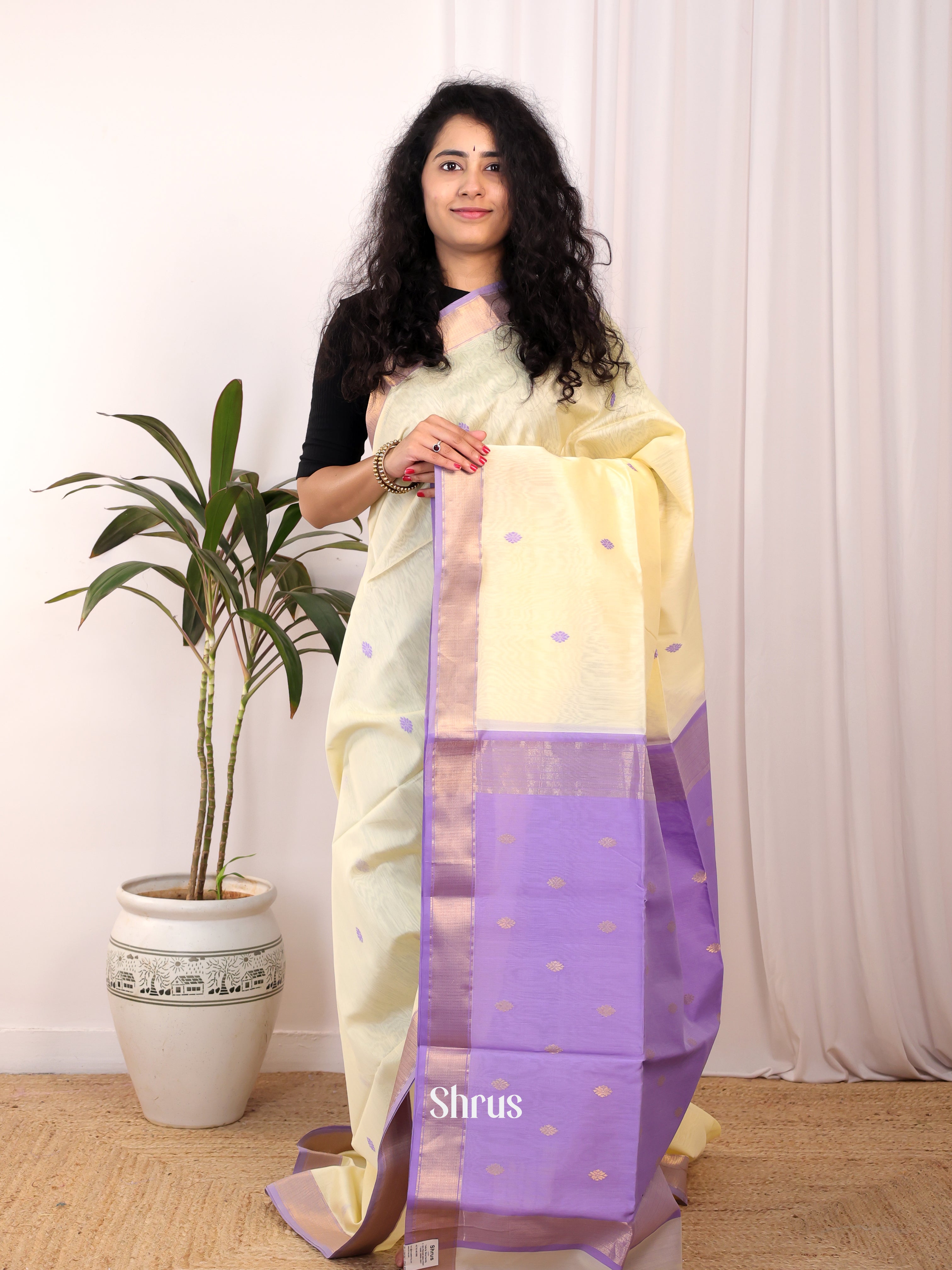 Cream & lavender - Maheshwari silkcotton Saree - Shop on Shrus.com