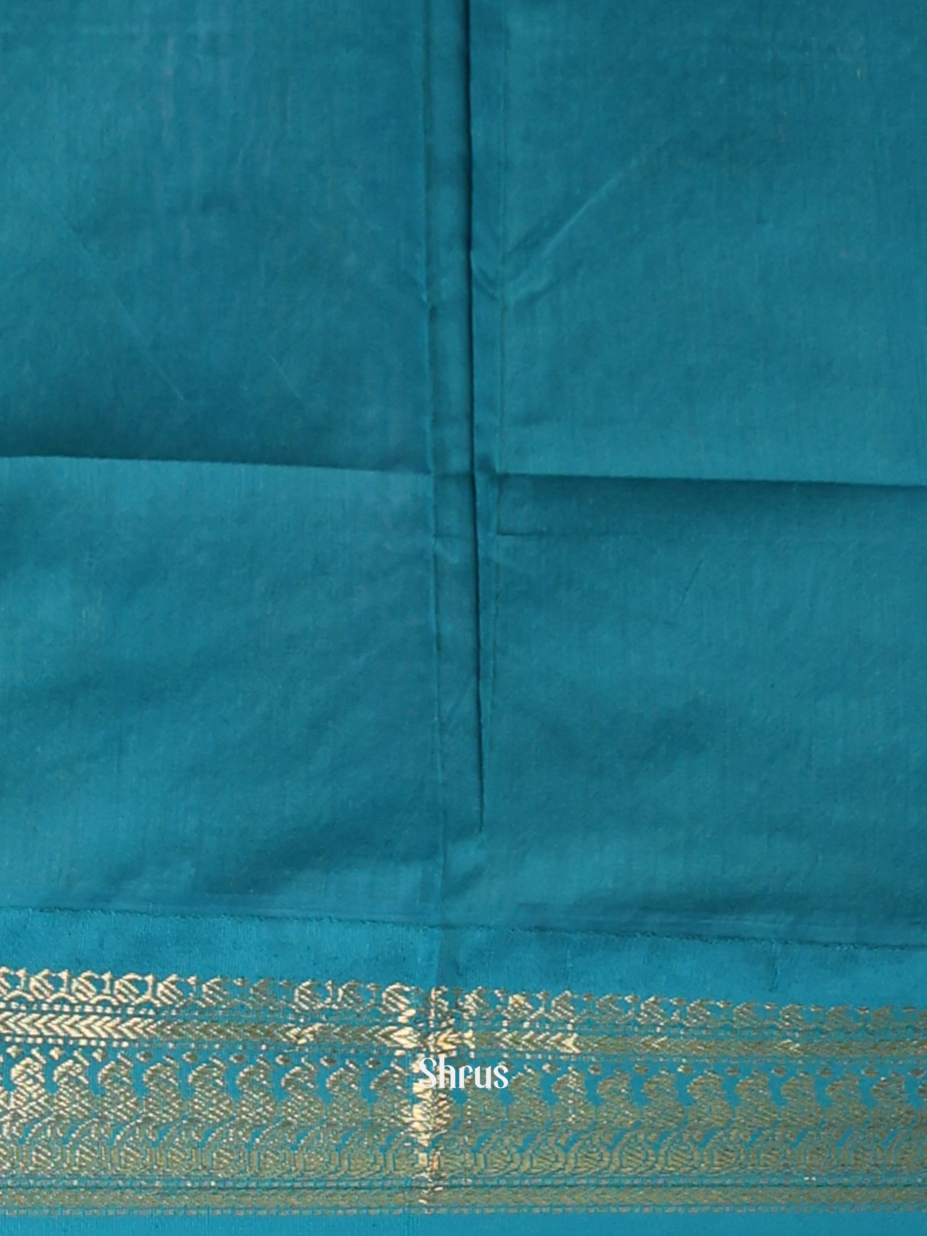 Pista Green & Green- Kalyani Cotton Saree - Shop on Shrus.com