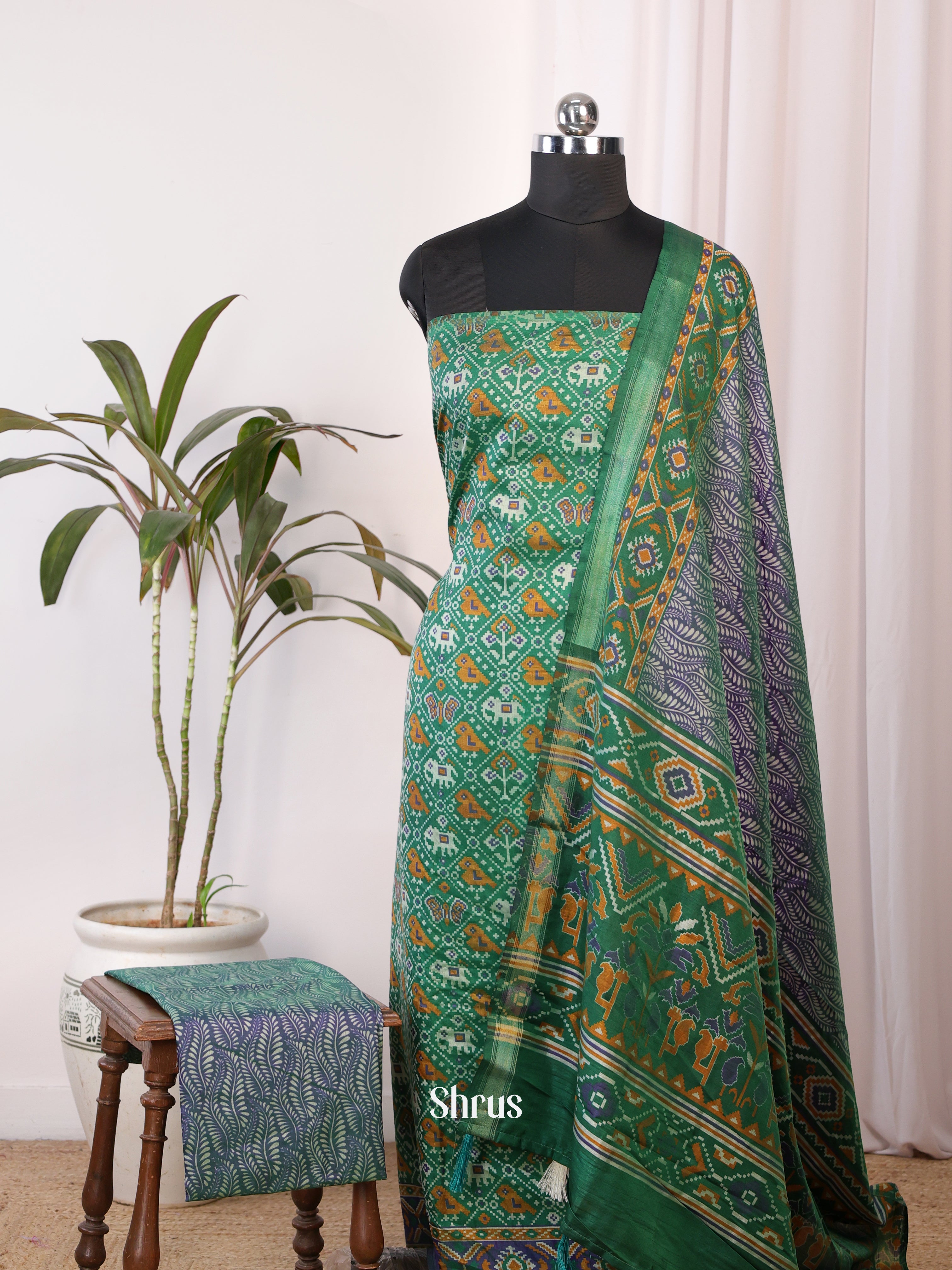 Green & Purple - semi patola salwar