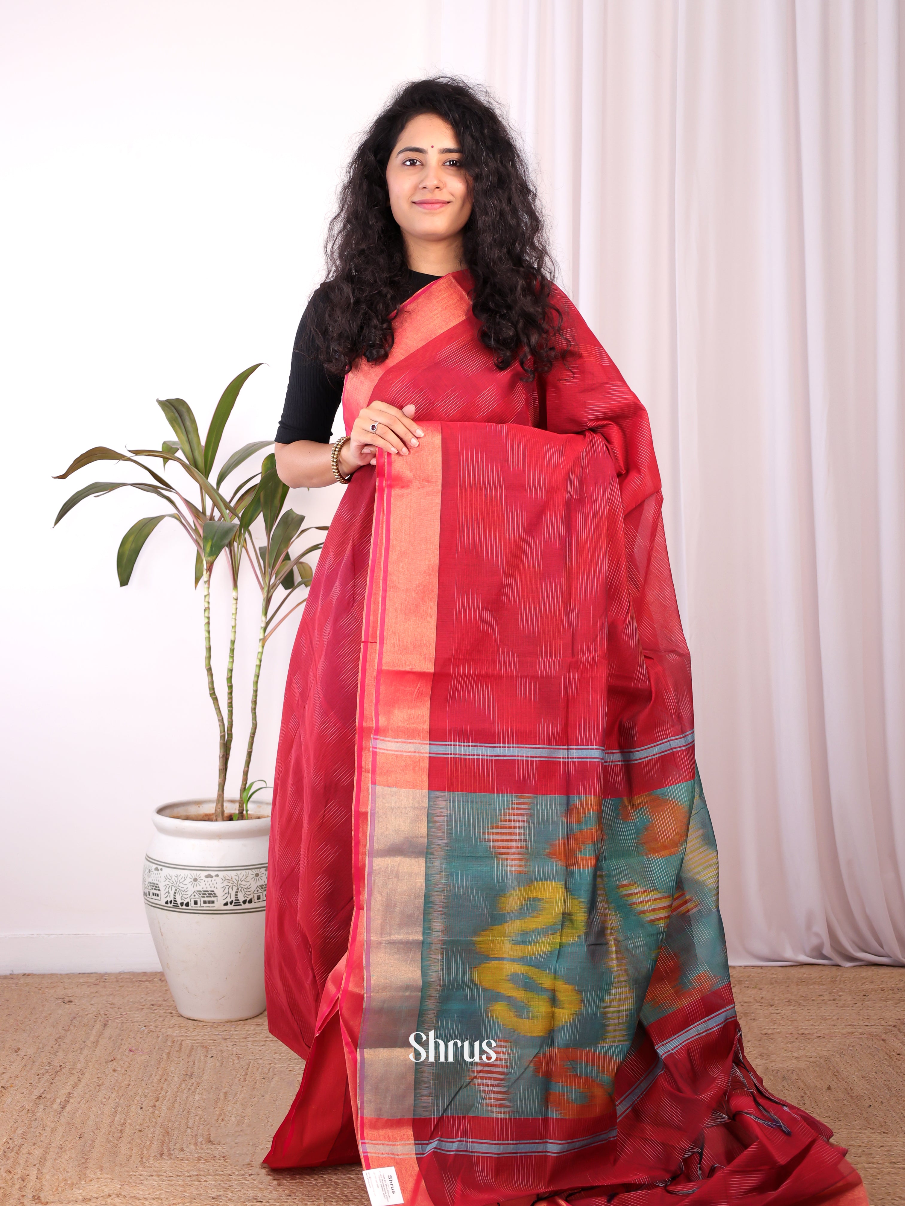 Red & Green - Ikkat Kora Saree