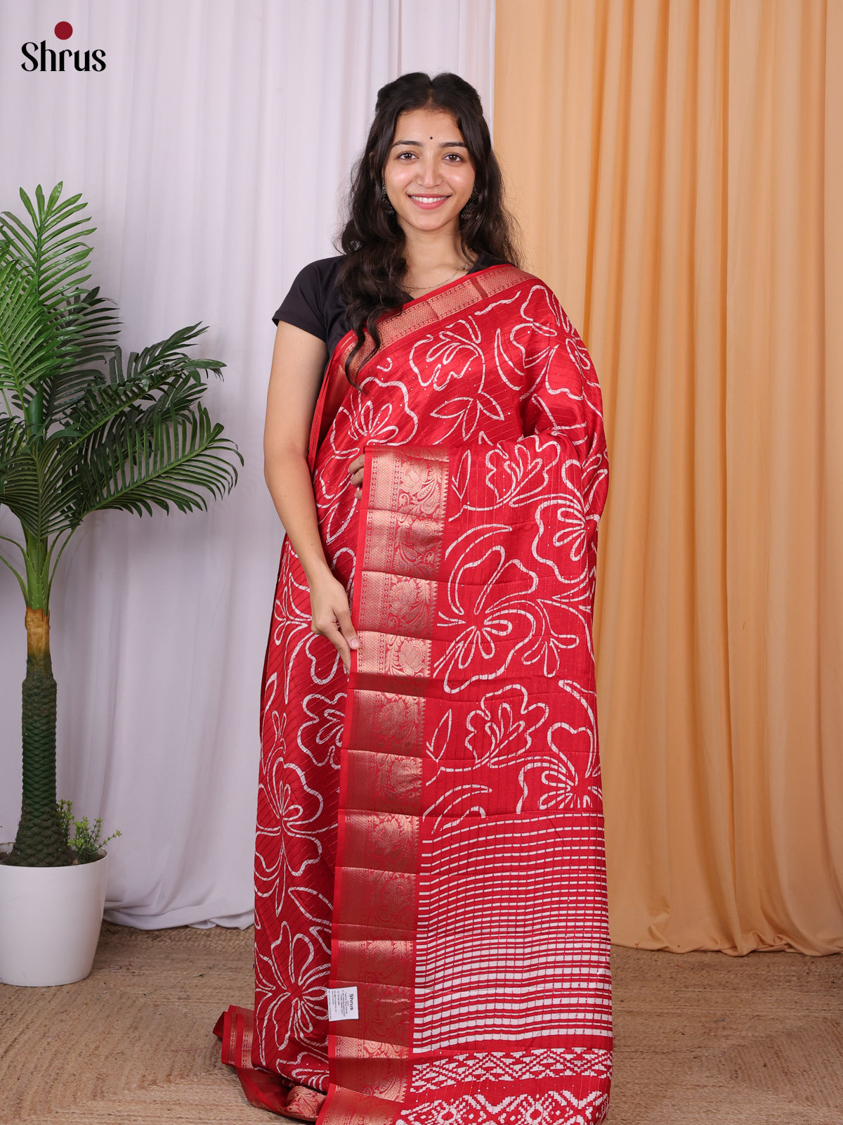 Red - Semi Tussar Saree