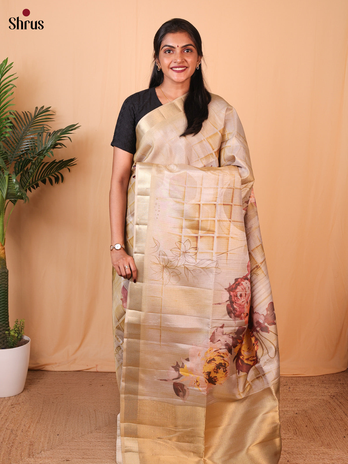 Beige - Bamboo silk Saree