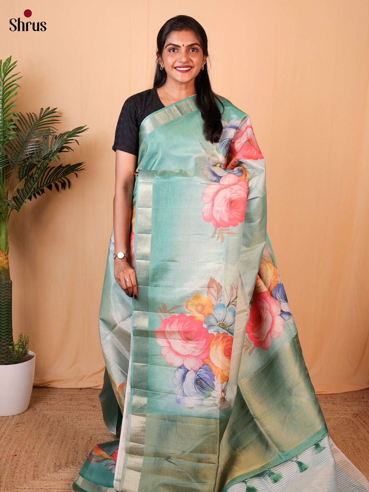 Green - Bamboo silk Saree