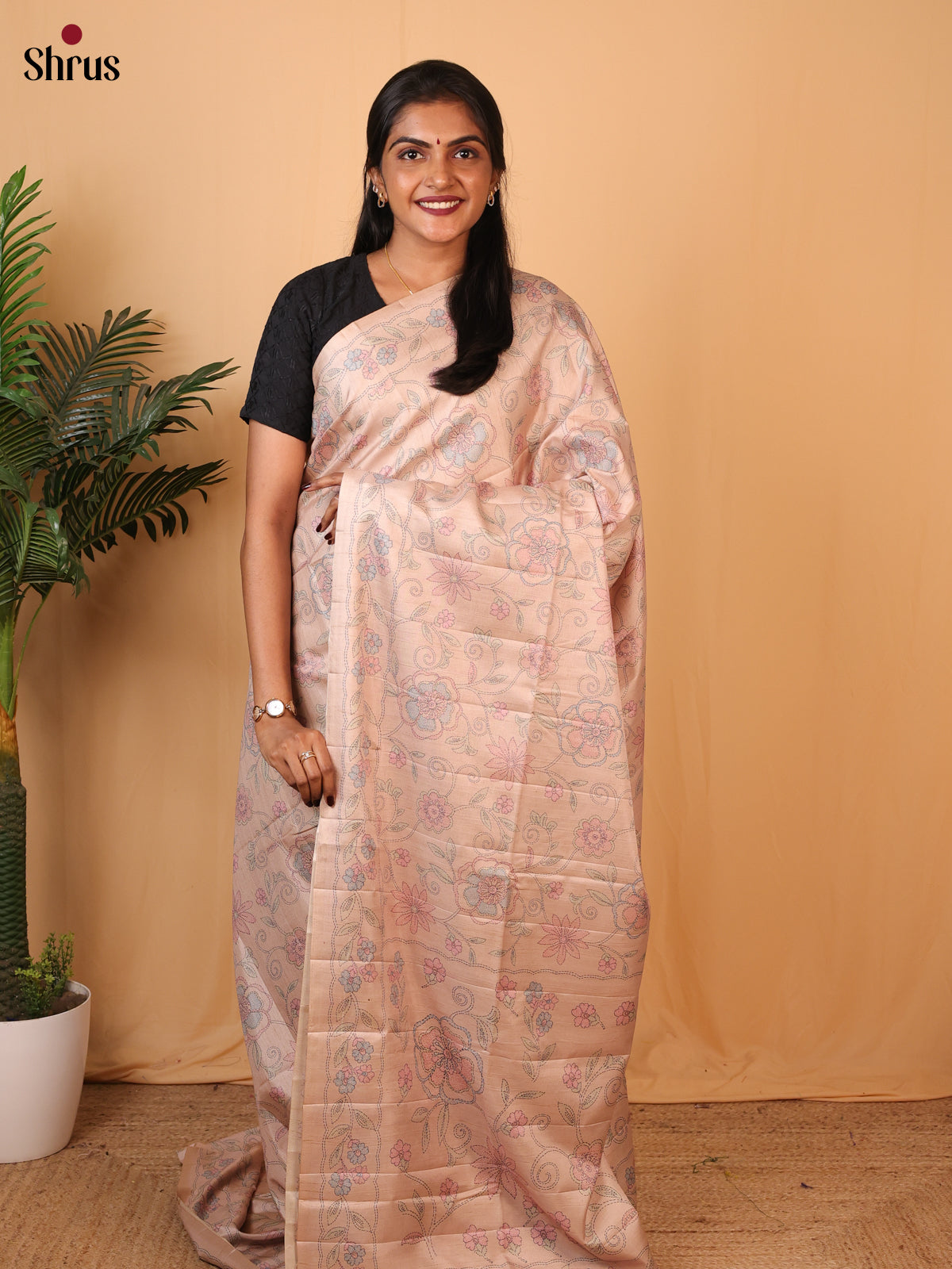 Peach- Printed Tussar Saree