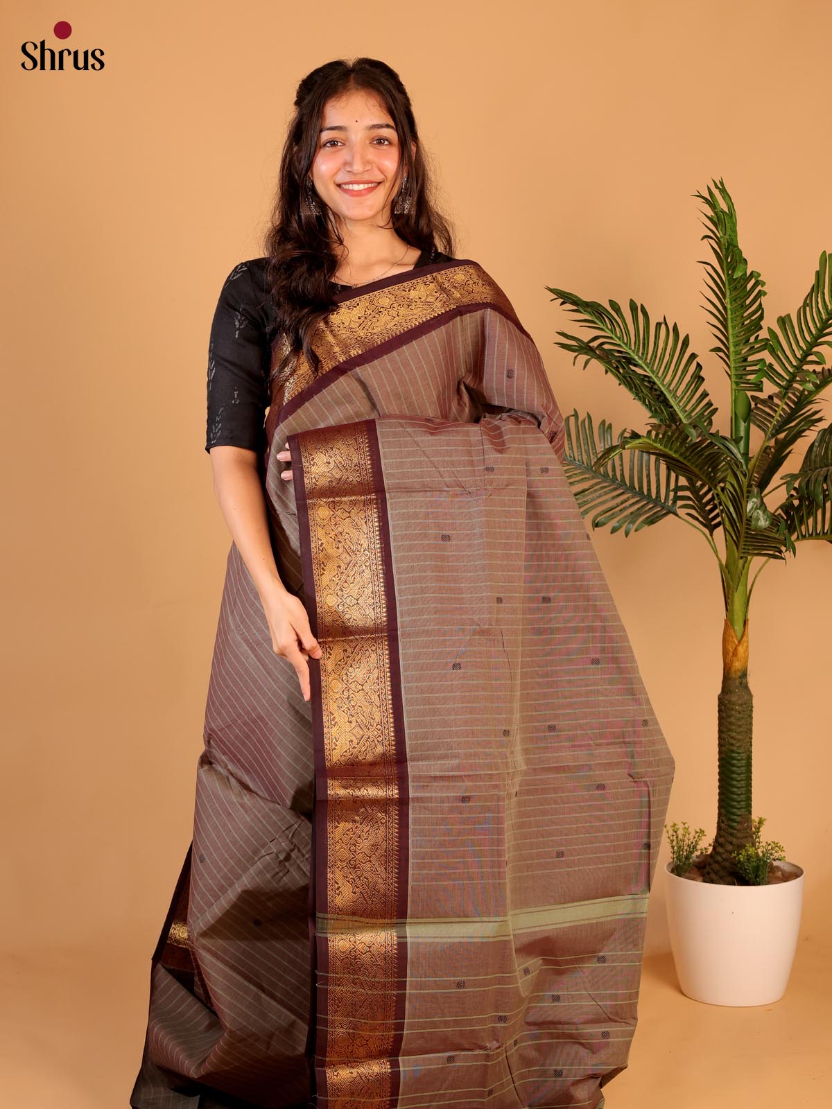 Lite Brown & Brown - Chettinad Cotton Saree