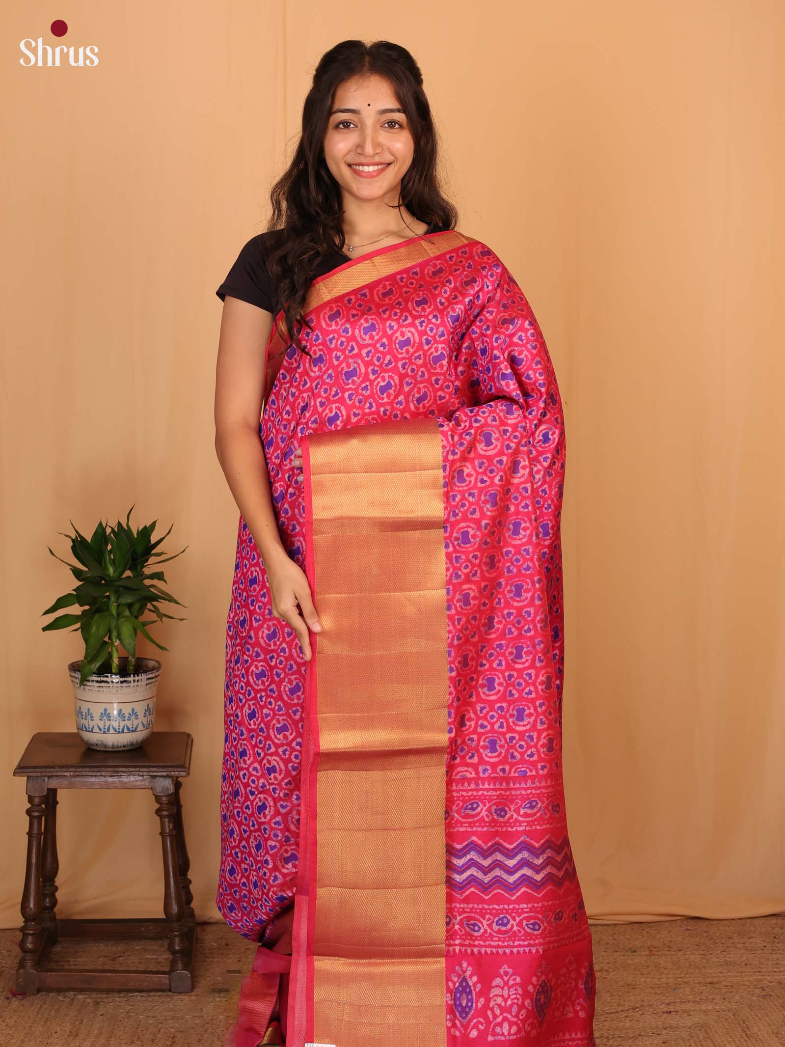 Pink - Semi Patola Saree