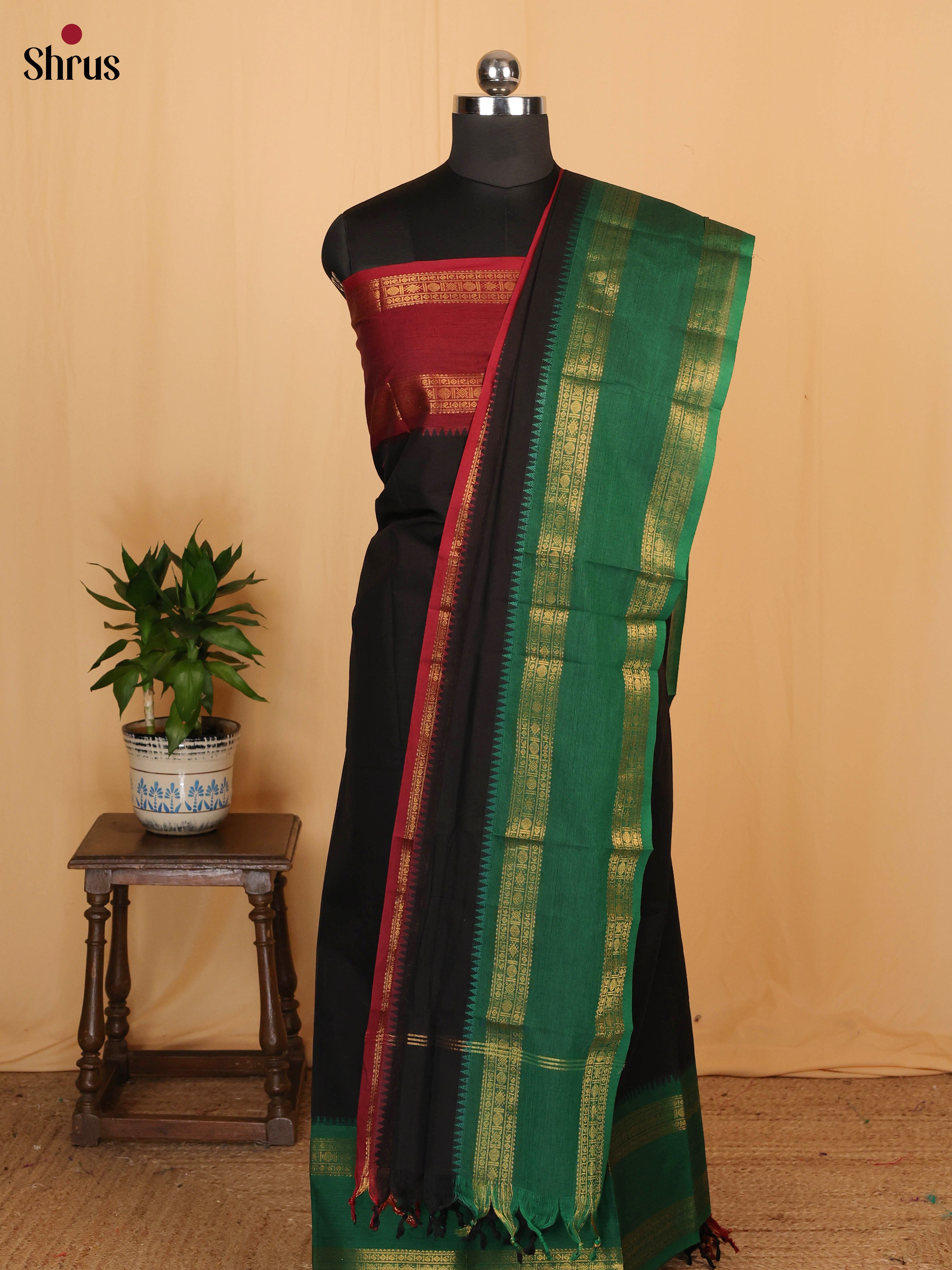 Black &Green - chettinad top & dupatta combo