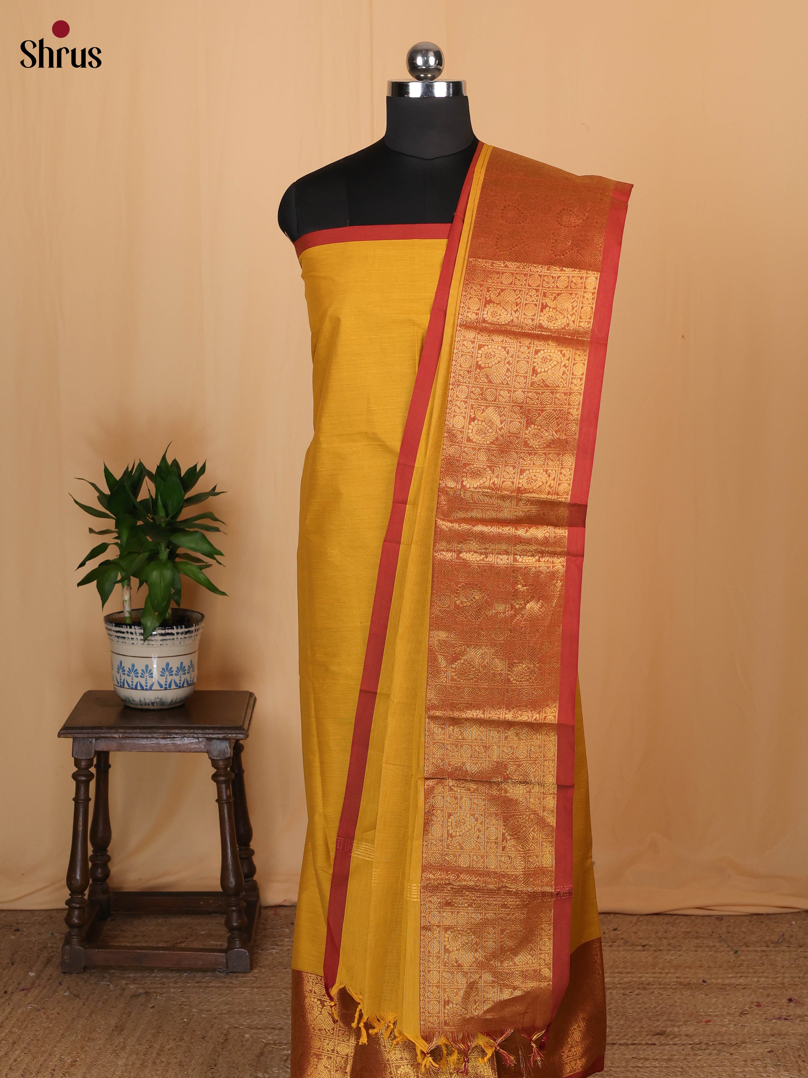 Mustard & Red - chettinad top & dupatta combo