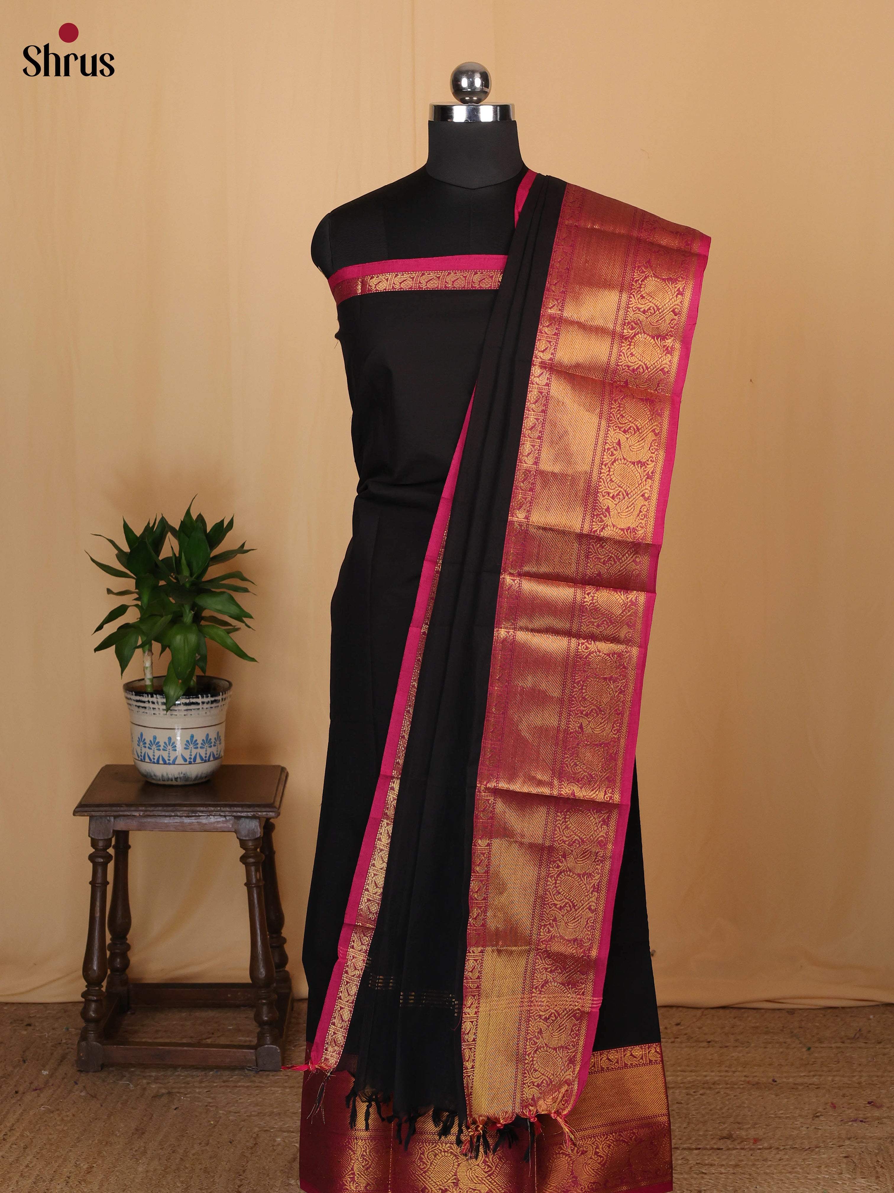 Black & Pink - chettinad top & dupatta combo