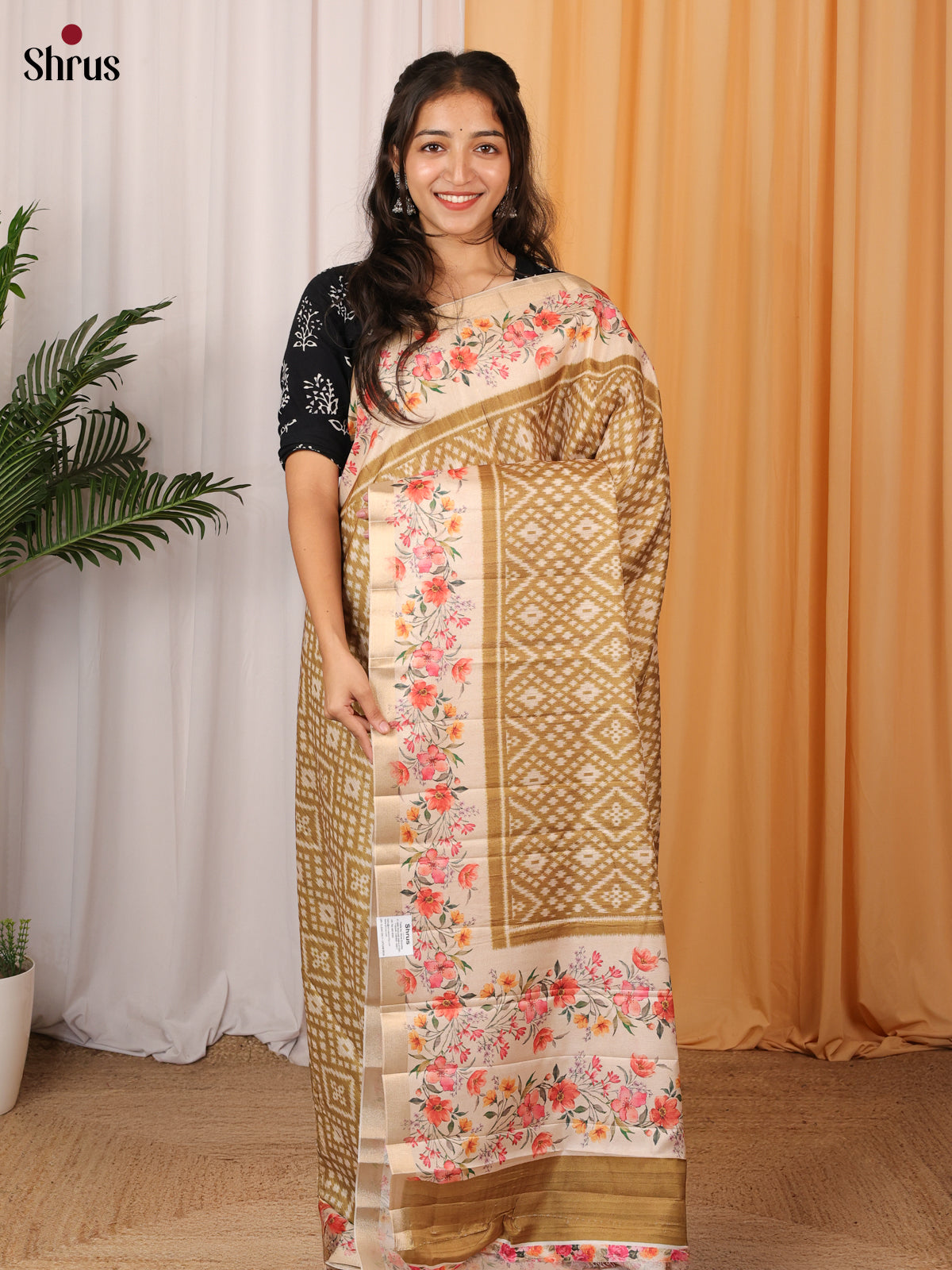 Beige & Cream - Printed Tussar Saree