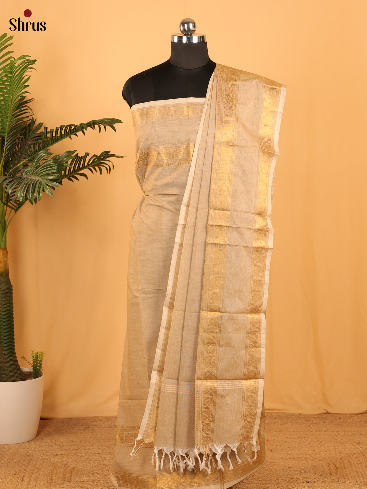 Cream- chettinad top & dupatta combo