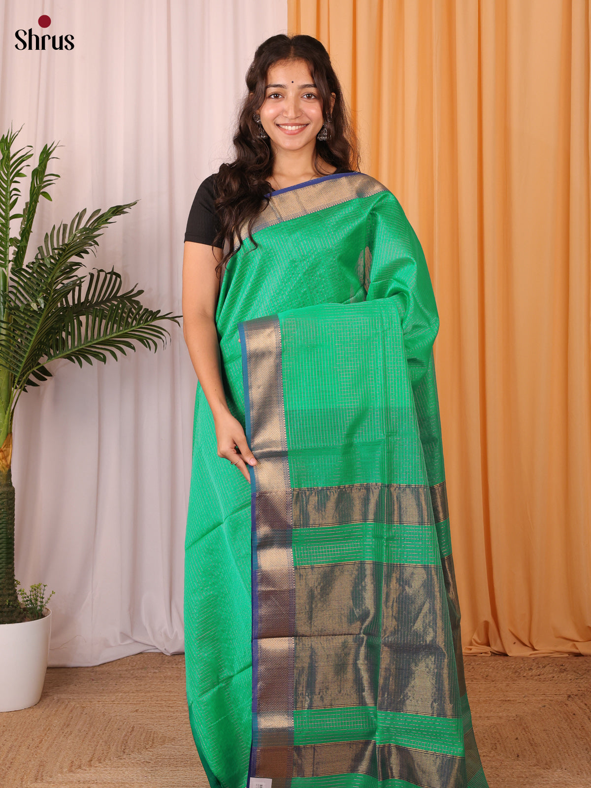 Green & Blue - Maheshwari silkcotton Saree - Shop on Shrus.com