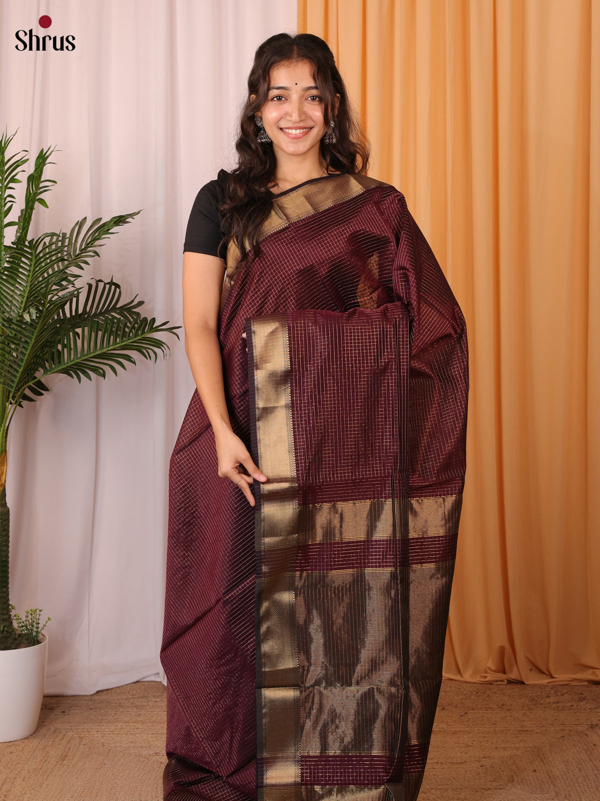 Brown - Maheshwari silkcotton Saree - Shop on Shrus.com