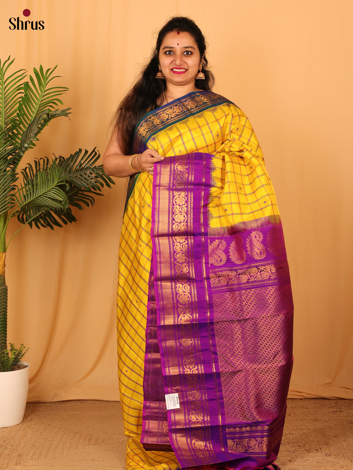 Yellow & Majenta - Gadwal silk Saree - Shop on Shrus.com