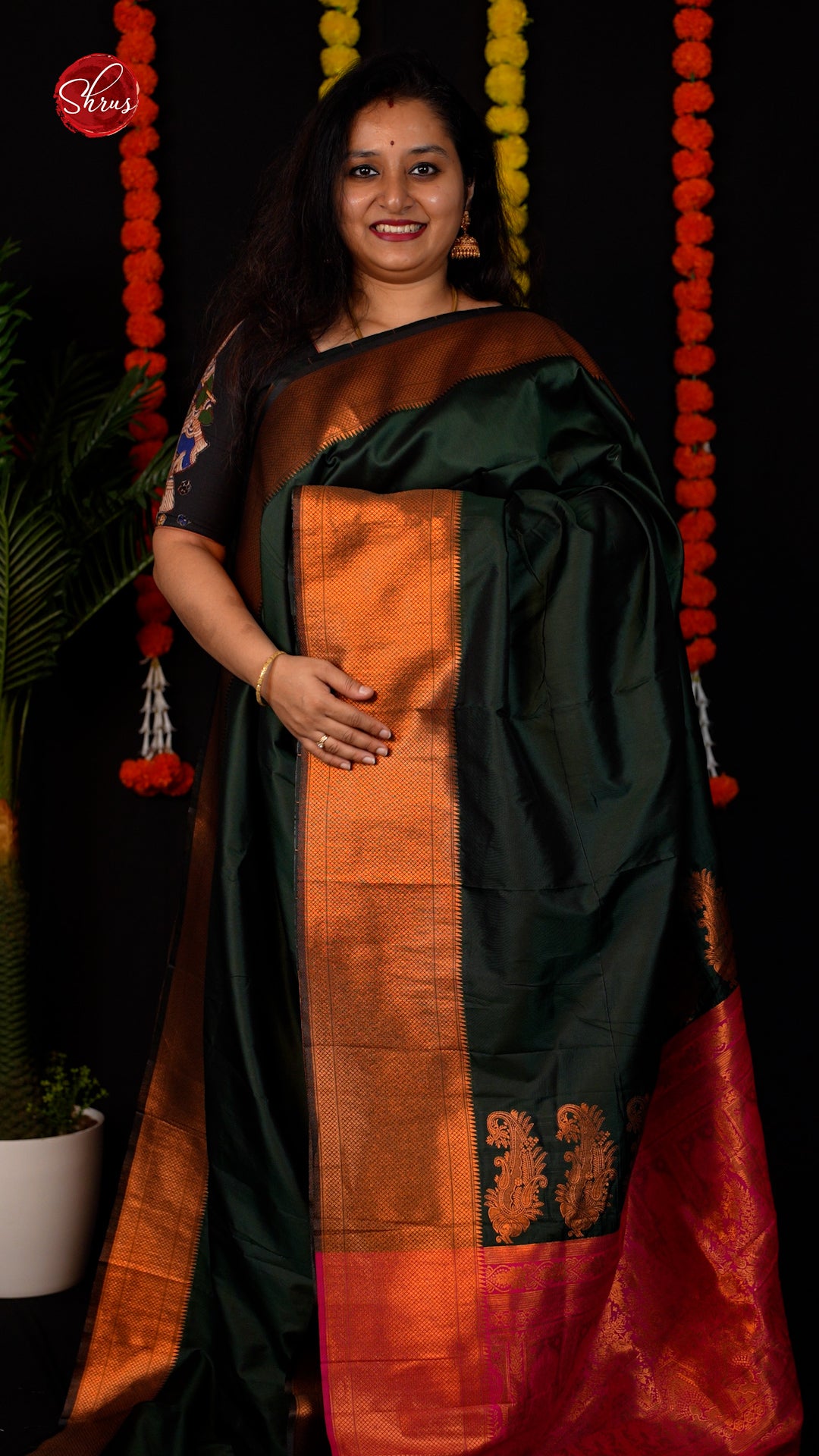 Green & Majenta - Semi Kanchipuram Silk Saree - Shop on ShrusEternity.com