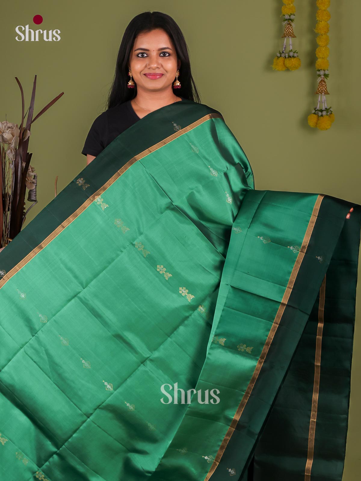 Chic Sea Green Soft Silk Sarees With Floral Buttas, Bottle Green With Zari Lines & Brocade Pallu 1