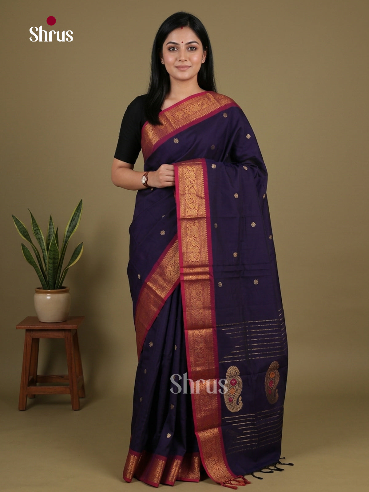 Classic Navy Blue Chettinad Saree With Buttas, Dark Pink Zari Border & Paisley Zari Motifs Pallu