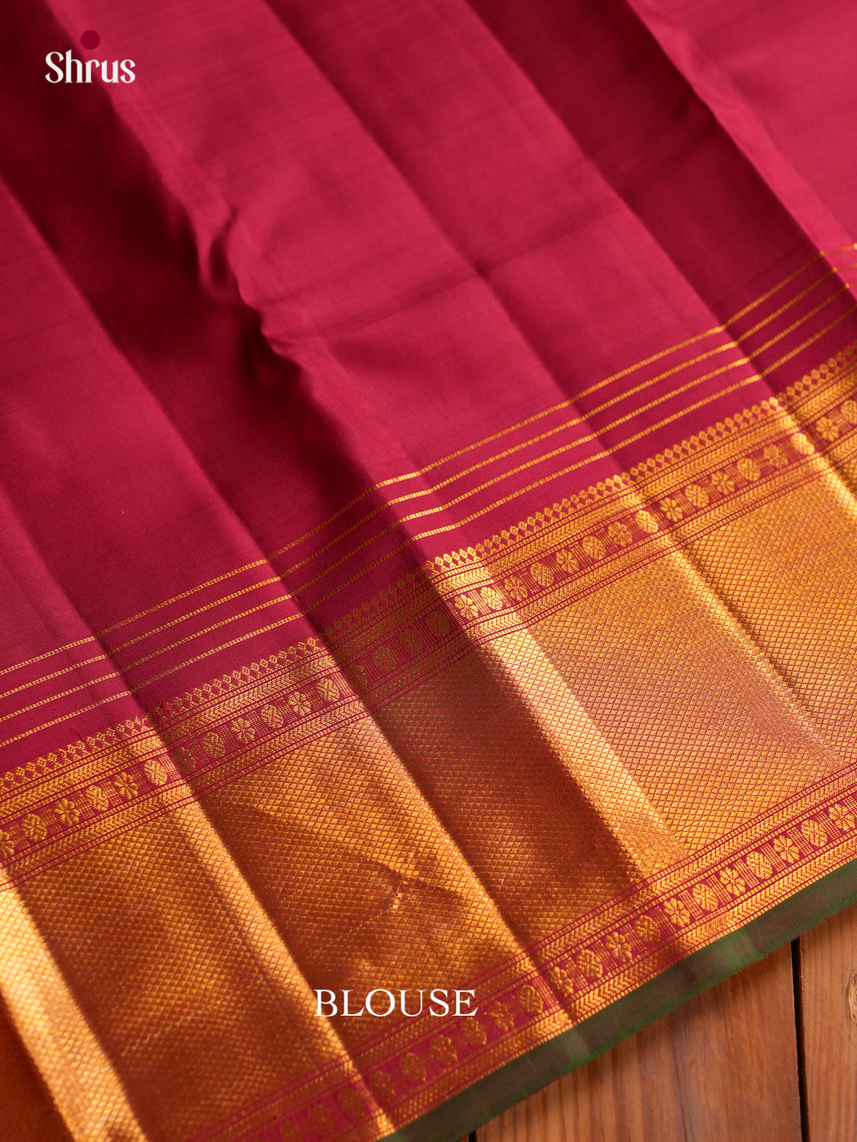 Classic Off White Kanchipuram Silk Saree With Zari Checks, Floral Buttas & Deep Pink Temple Zari Border