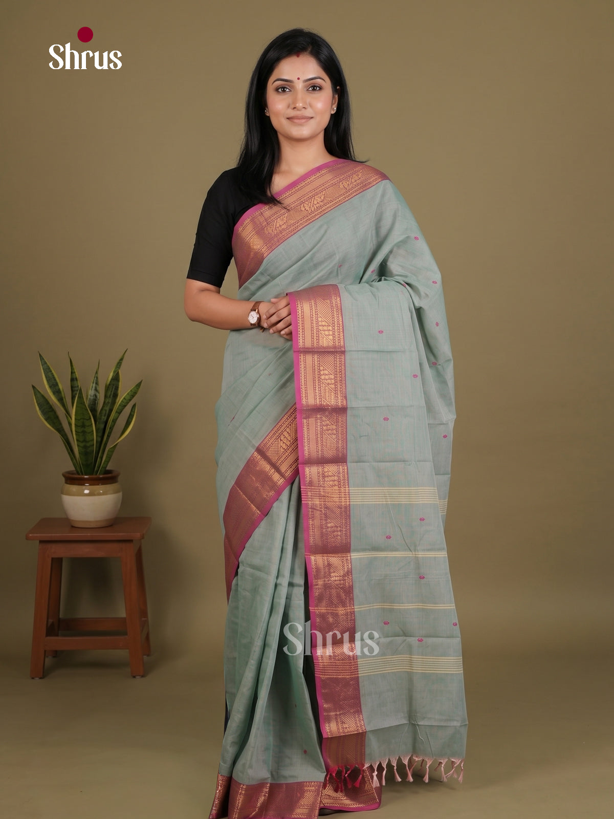 Classy Grey Chettinad Cotton Saree With Small Thread Buttas & Pink Zari Border