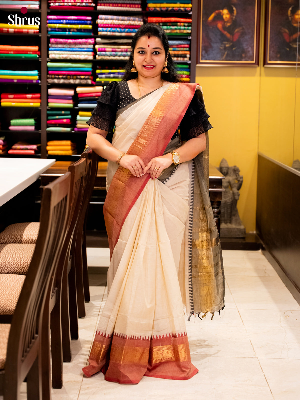 Breezy Cream Chettinad Cotton Saree With Red & Grey Ganga Jamuna Temple Zari Border