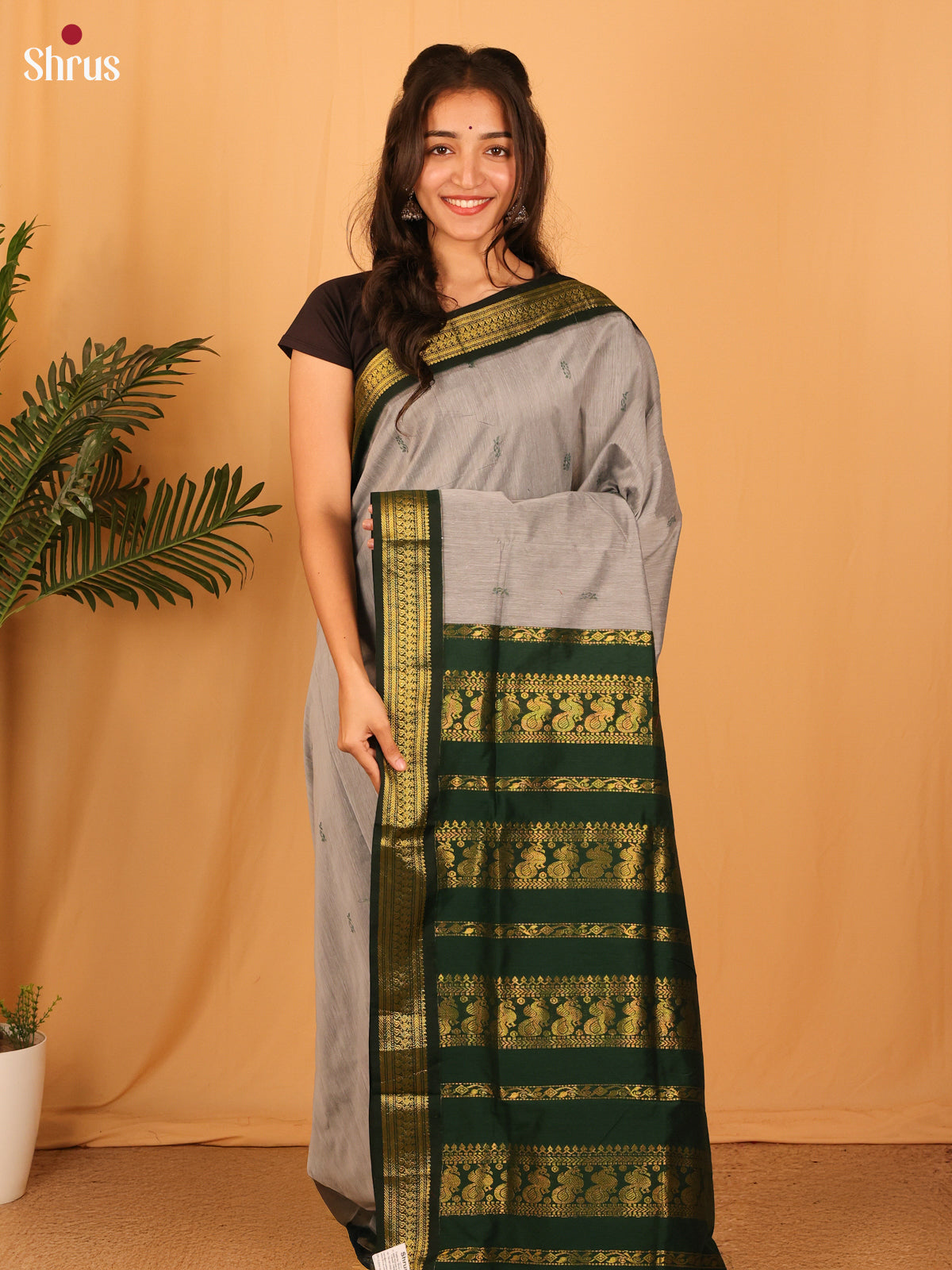 Grey & Green- Kalyani Cotton Saree - Shop on Shrus.com