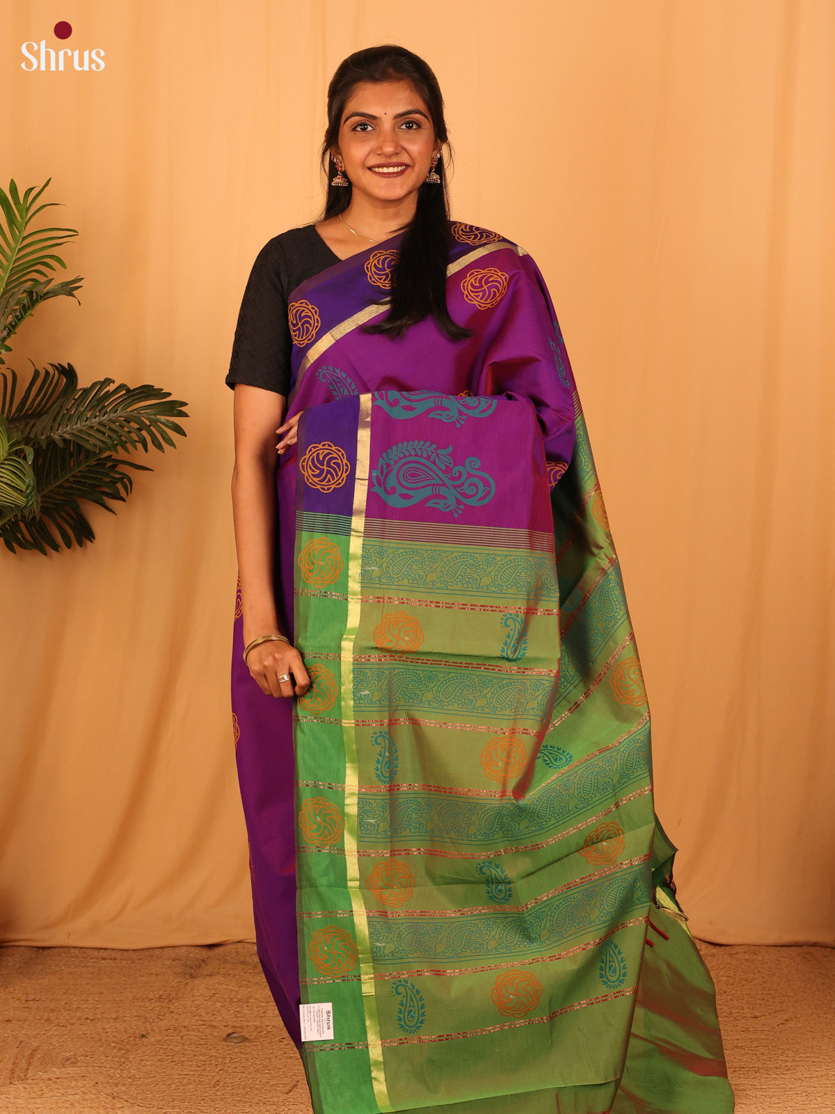 Violet & Green - Silkcotton-halfpure Saree