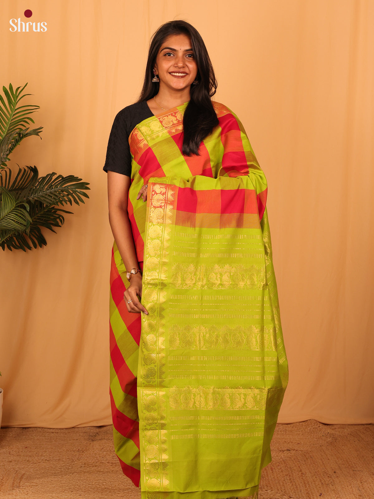 Red & Green - Silkcotton-halfpure Saree