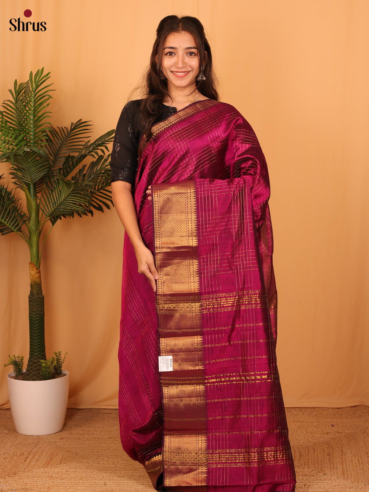 Wine(Single Tone)- Mangalagiri silkcotton Saree