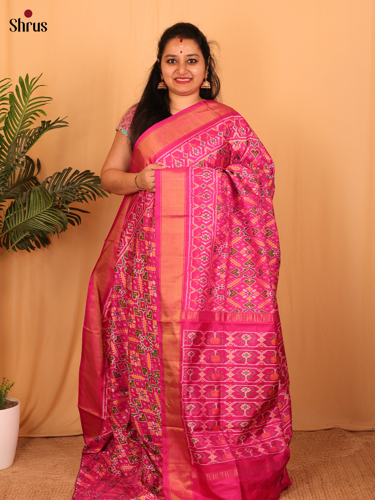 Pink(Single Tone) - Ikkat Silk Saree