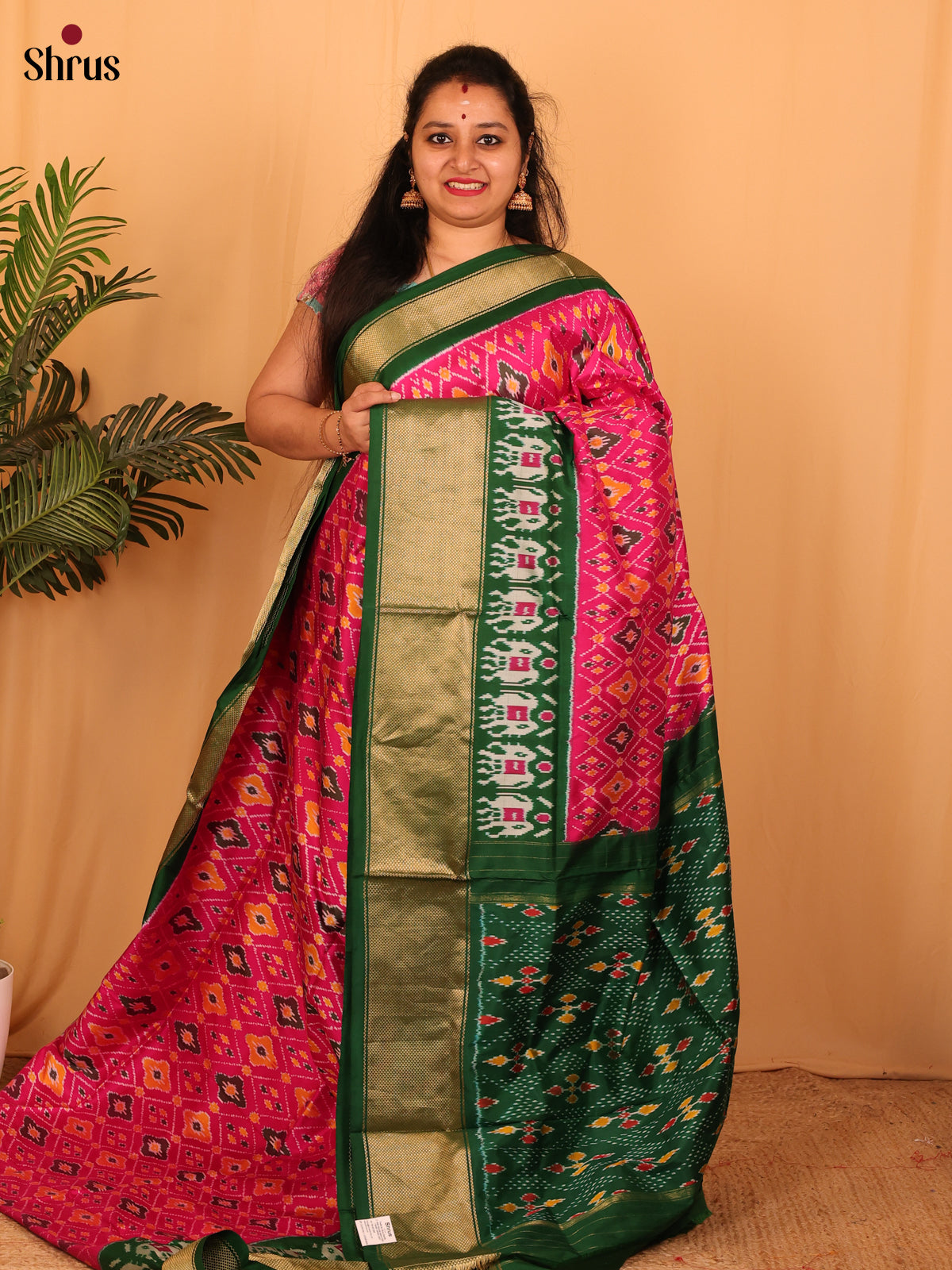 Majenta & Green - Ikkat Silk Saree