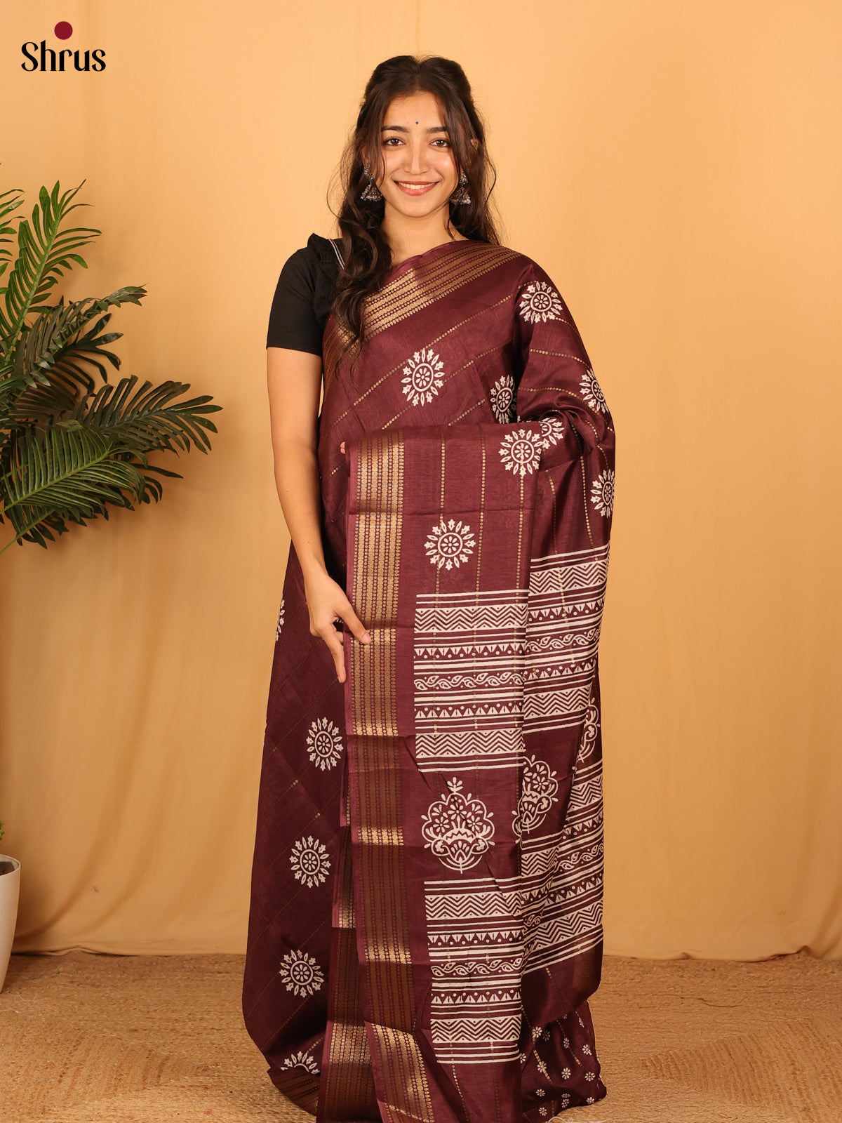 Brown - Semi Crepe Saree