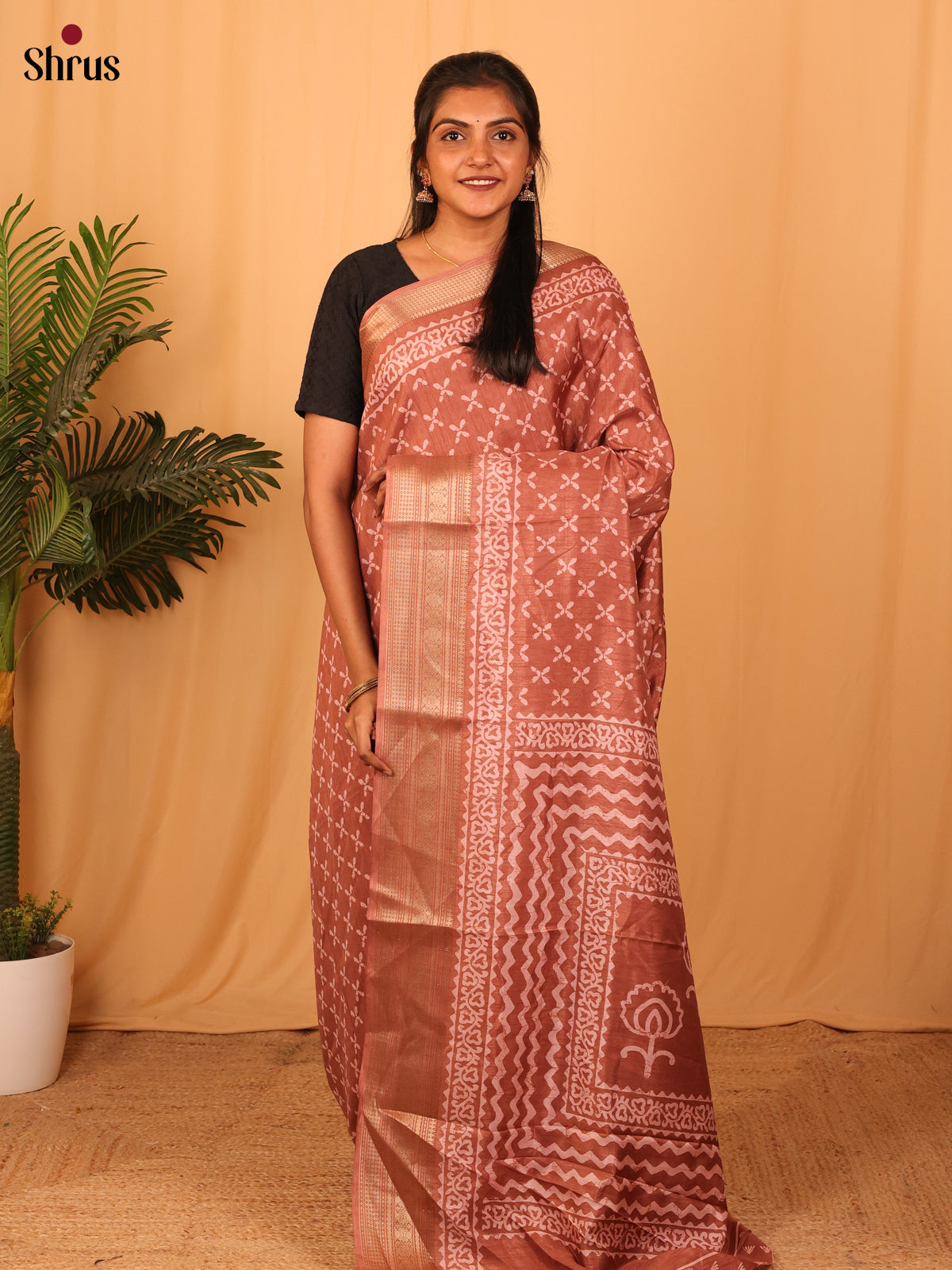 Brown - Semi Crepe Saree