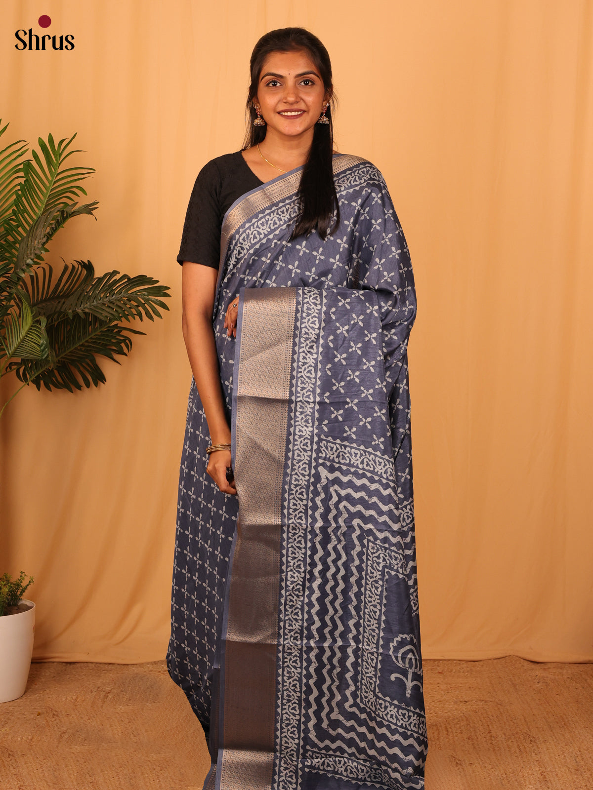 Grey - Semi Crepe Saree