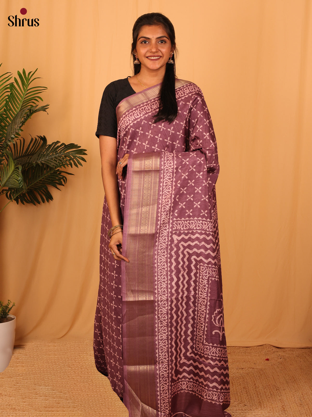 Onion Pink - Semi Crepe Saree